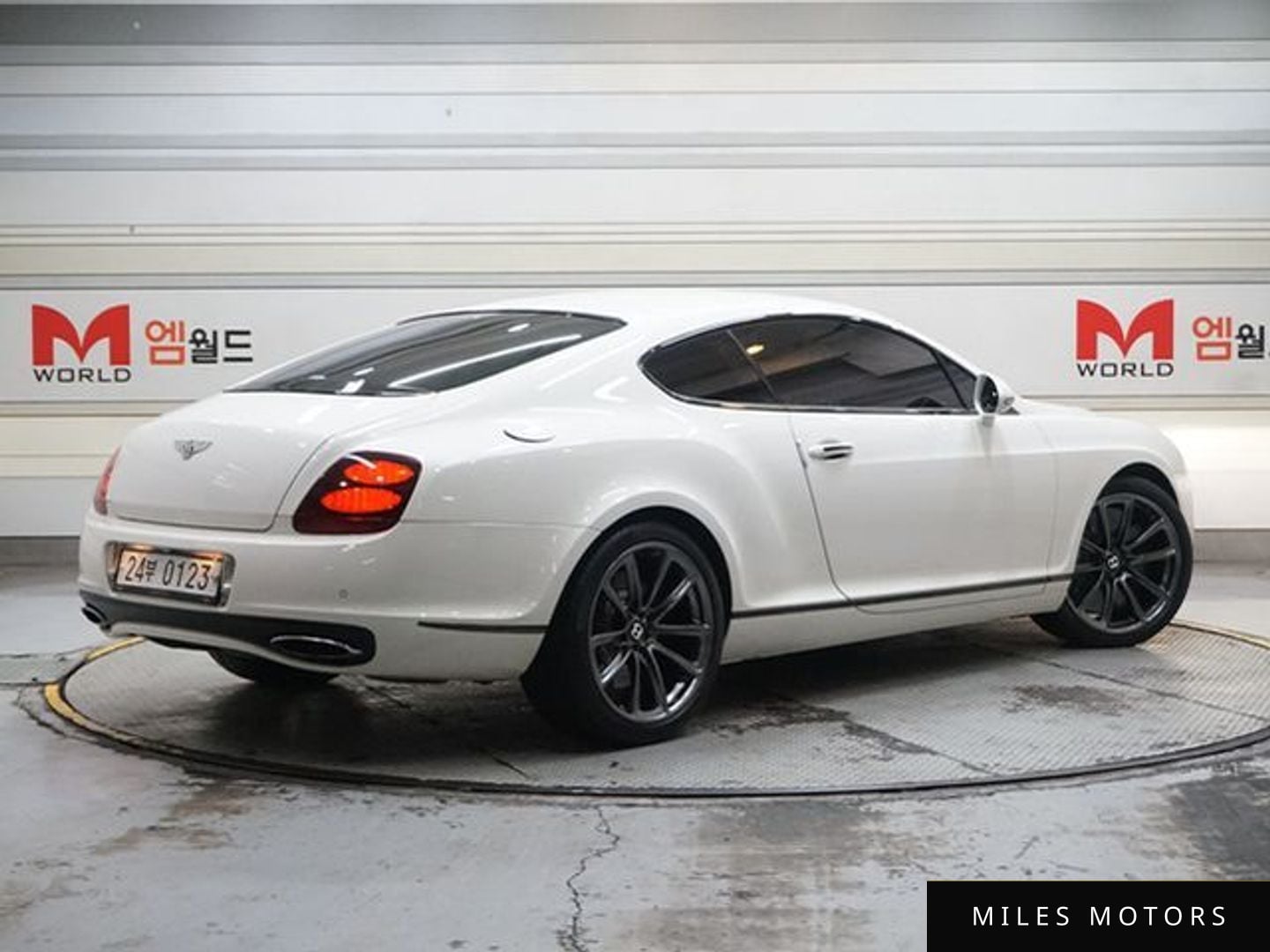 Bentley Continental GT 2010 — миниатюра 4