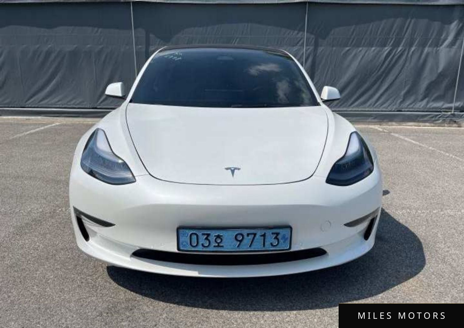 Tesla Model 3 2022 — фото 1 из 12