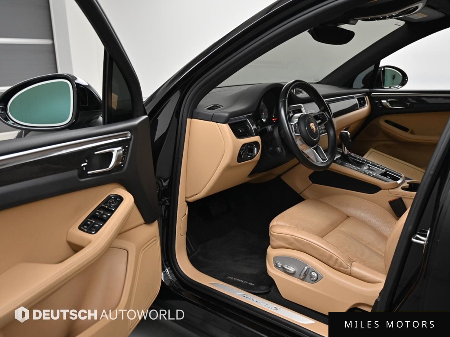 Porsche Macan 2017 — миниатюра 12