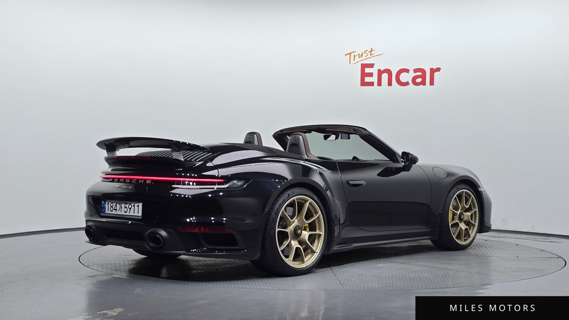 Porsche 911 (992) 2022 — миниатюра 2