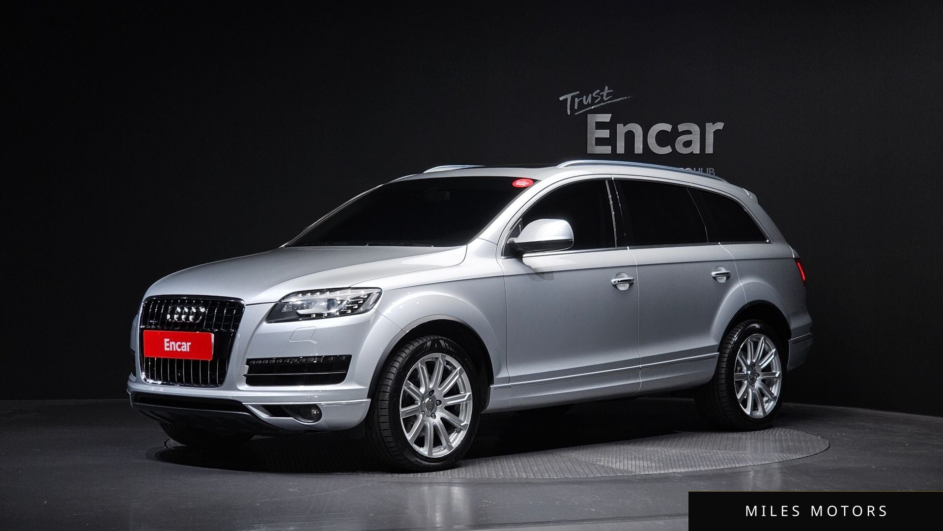 Audi Q7 2015 — фото 1 из 12