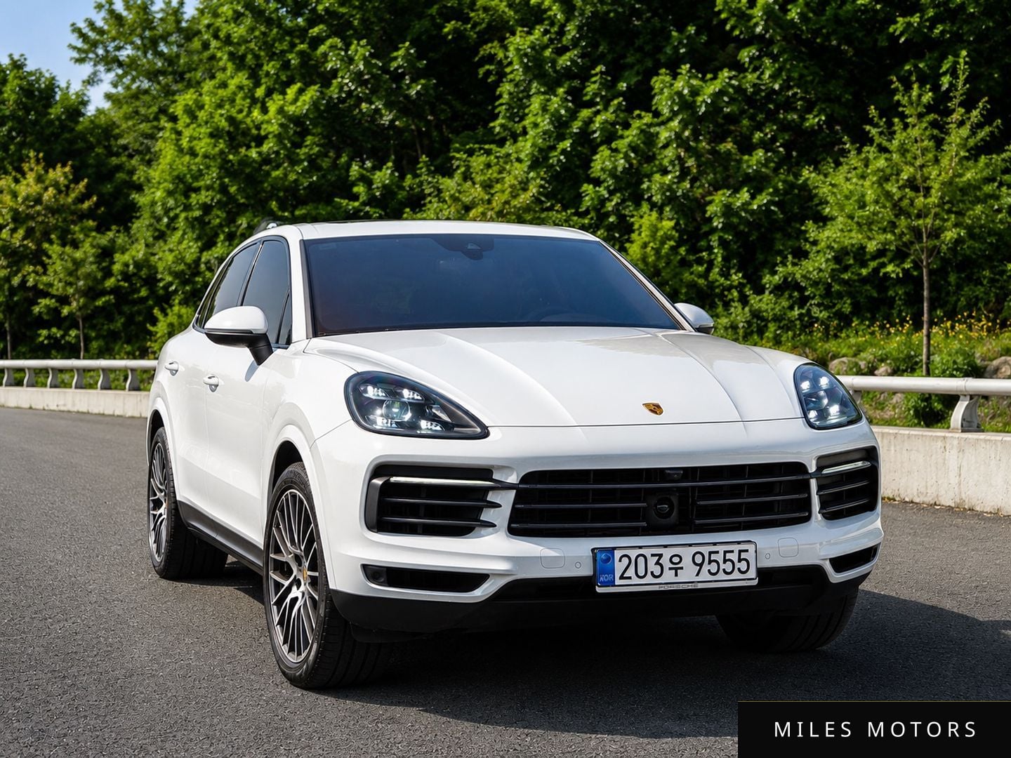 Porsche Cayenne 2022 — фото 1 из 12