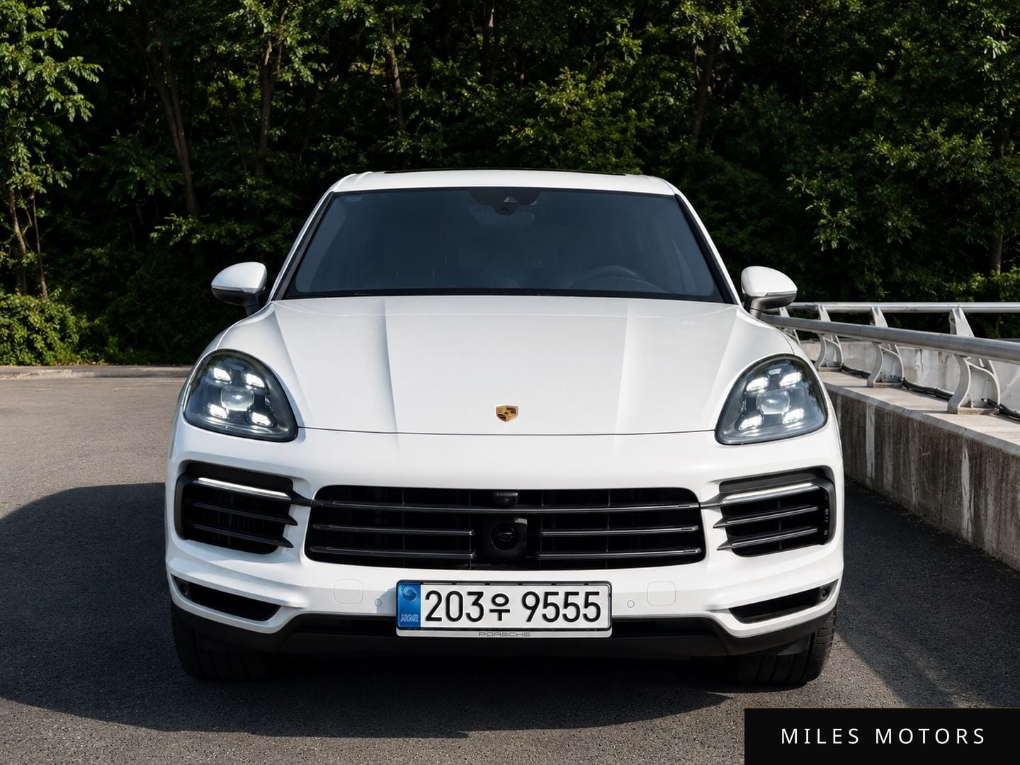 Porsche Cayenne 2022 — миниатюра 3