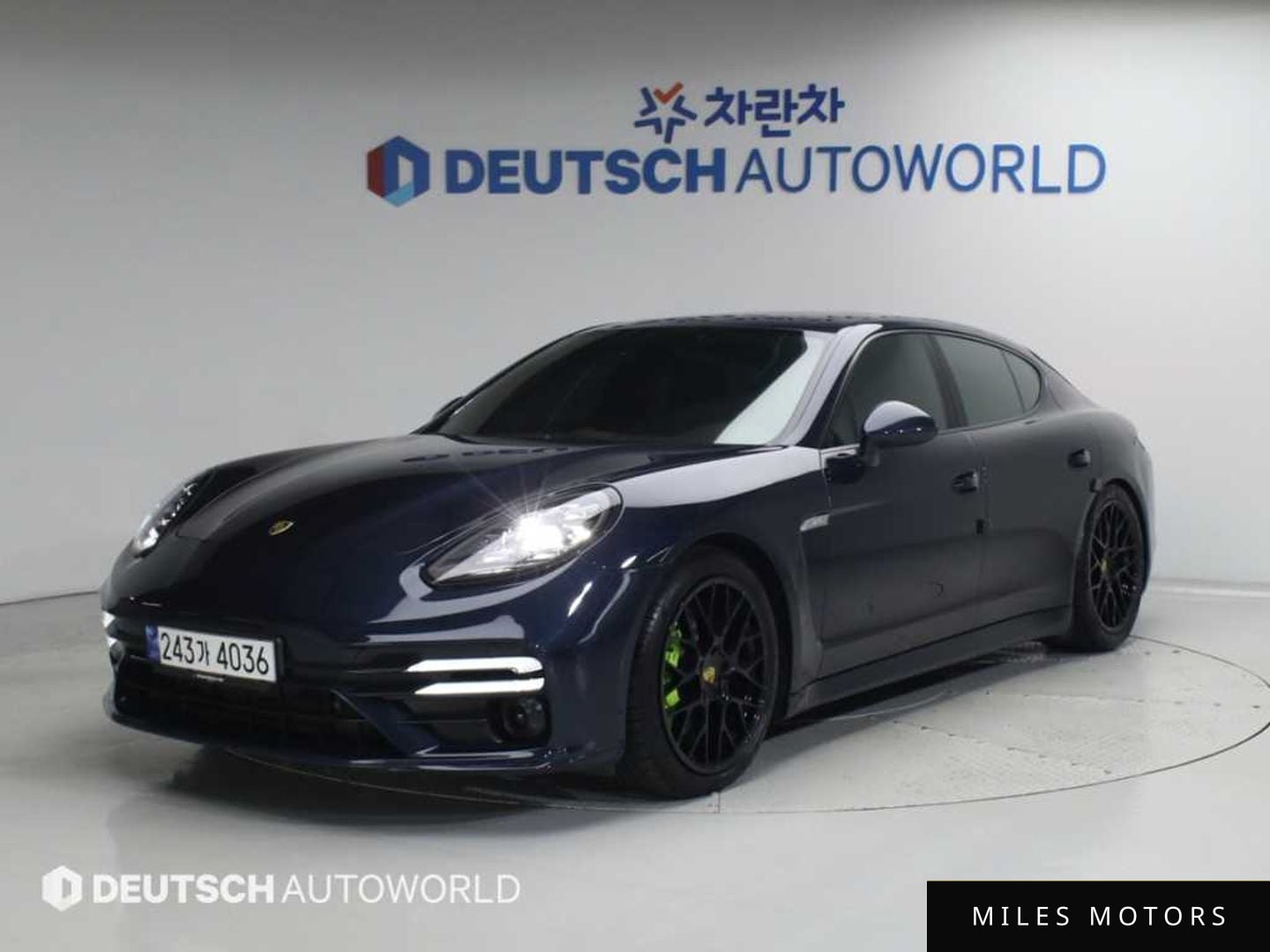 Porsche Panamera 2012 — миниатюра 2