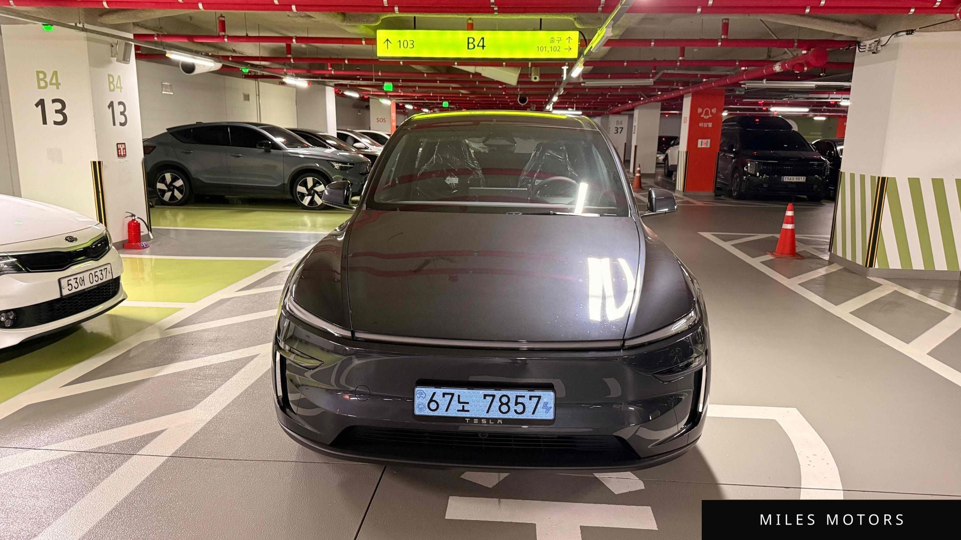 Tesla Model Y 2026 — миниатюра 3