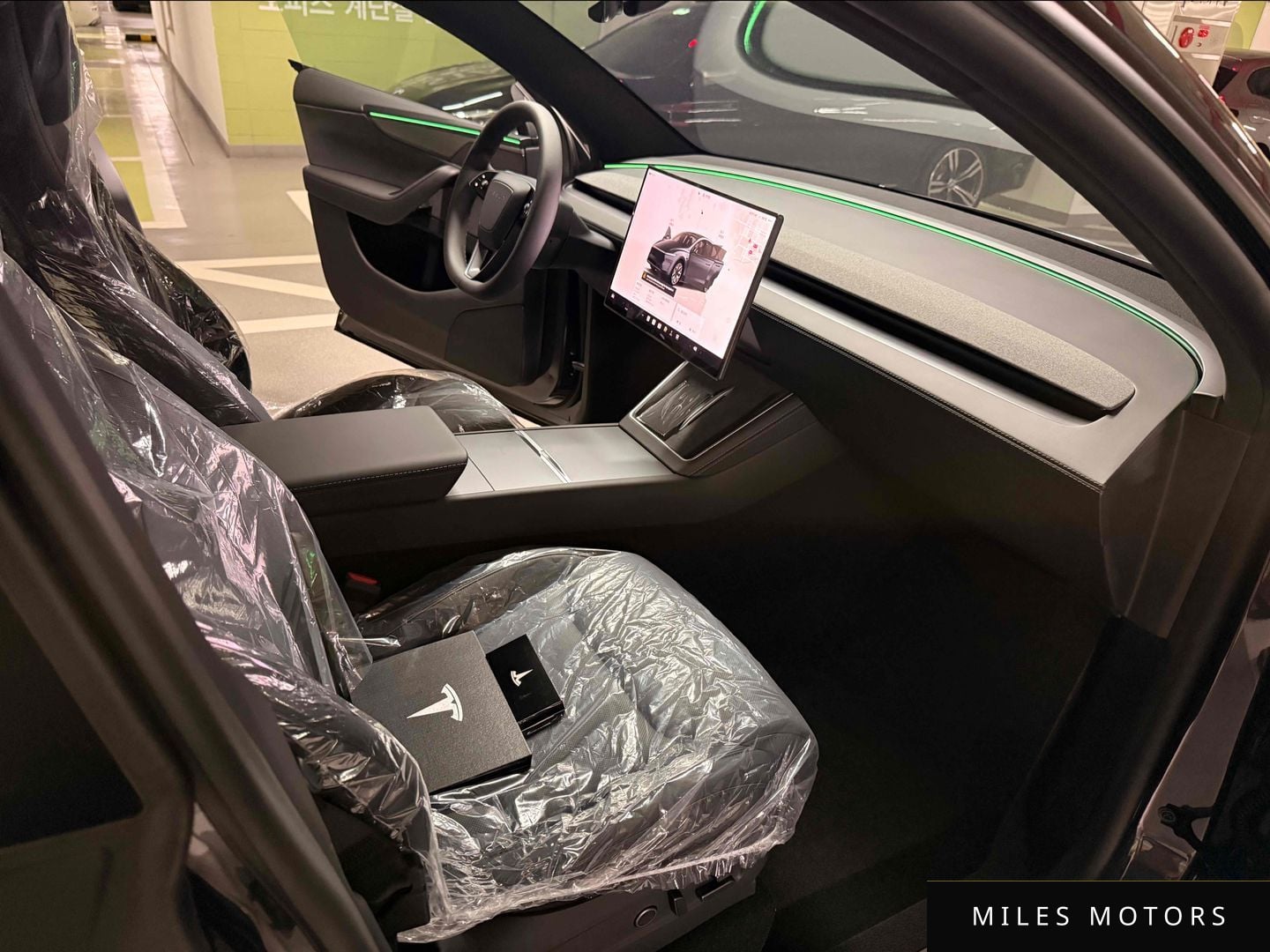 Tesla Model Y 2026 — миниатюра 8