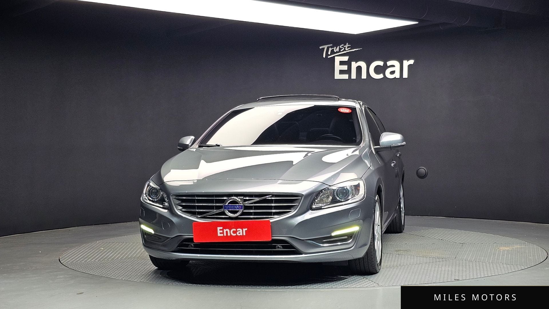 Volvo S60 2017 — миниатюра 3