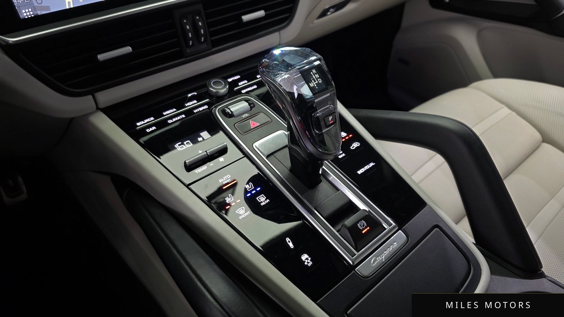 Porsche Cayenne 2020 — миниатюра 9