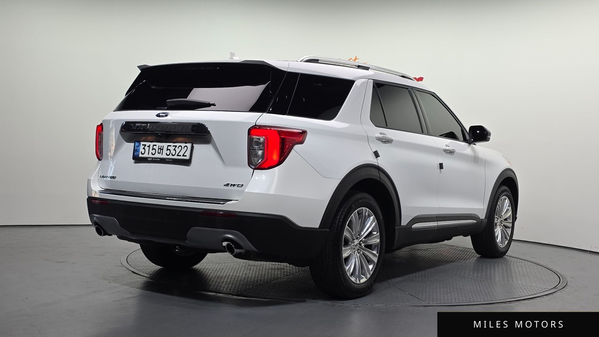 Ford Explorer 2021 — миниатюра 2