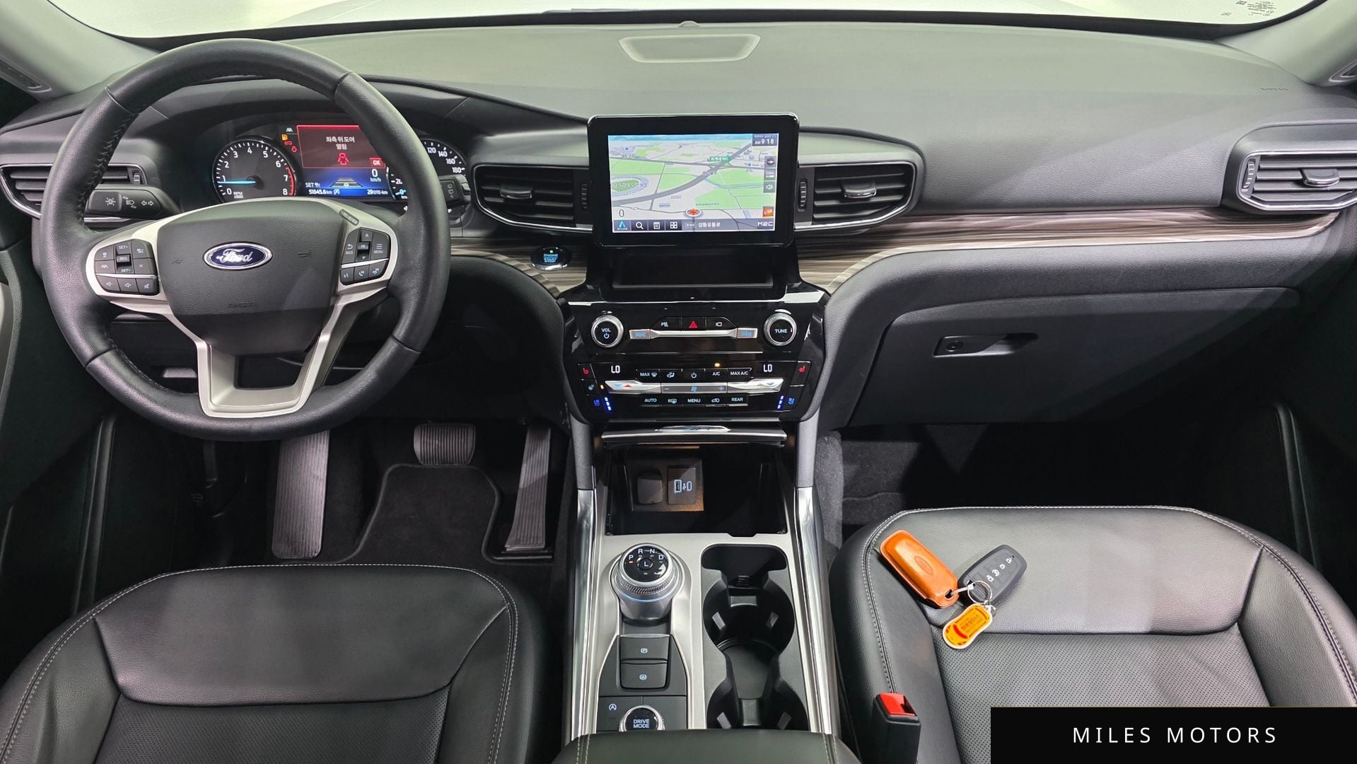 Ford Explorer 2021 — миниатюра 7