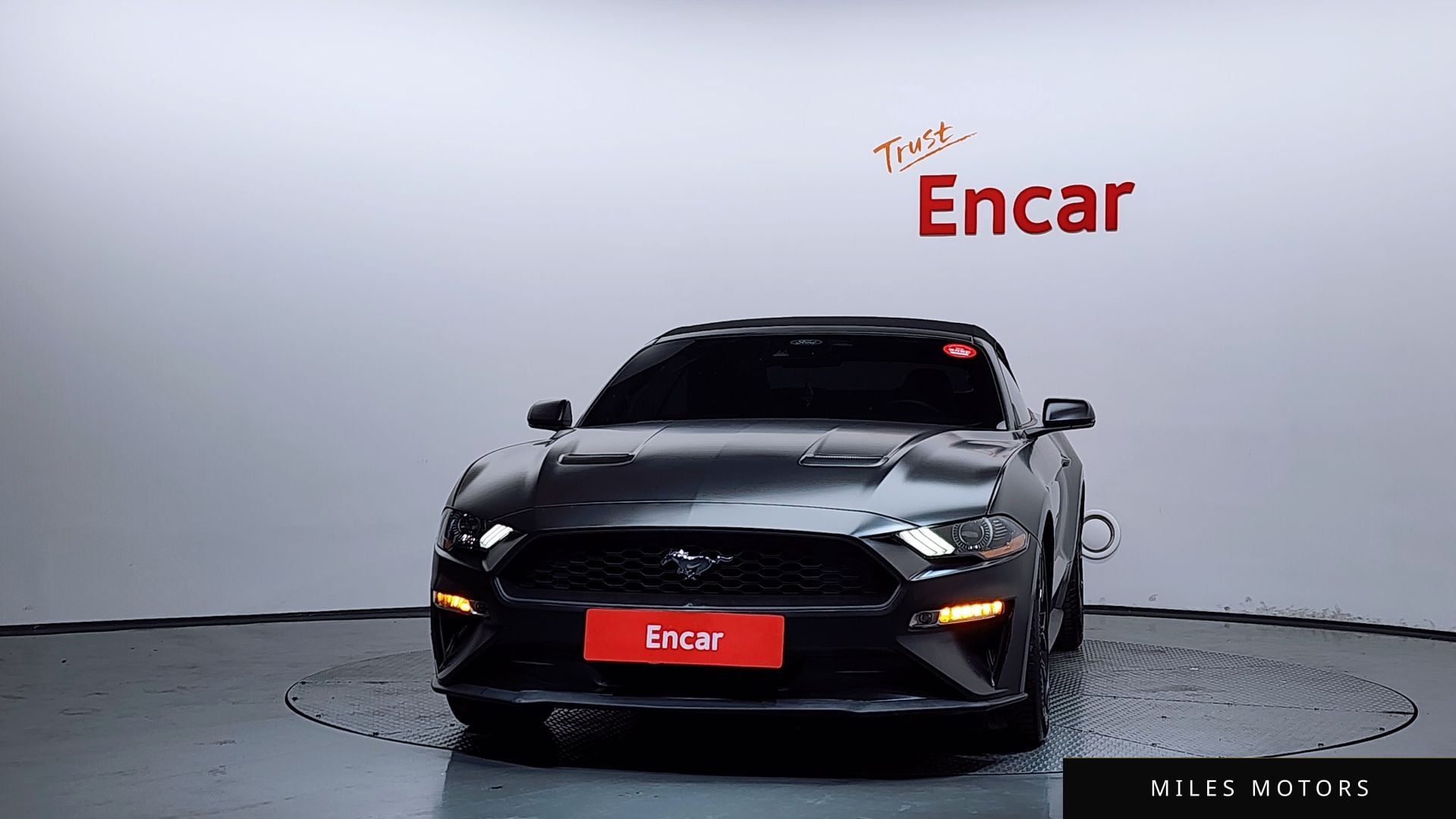 Ford Mustang 2022 — миниатюра 3