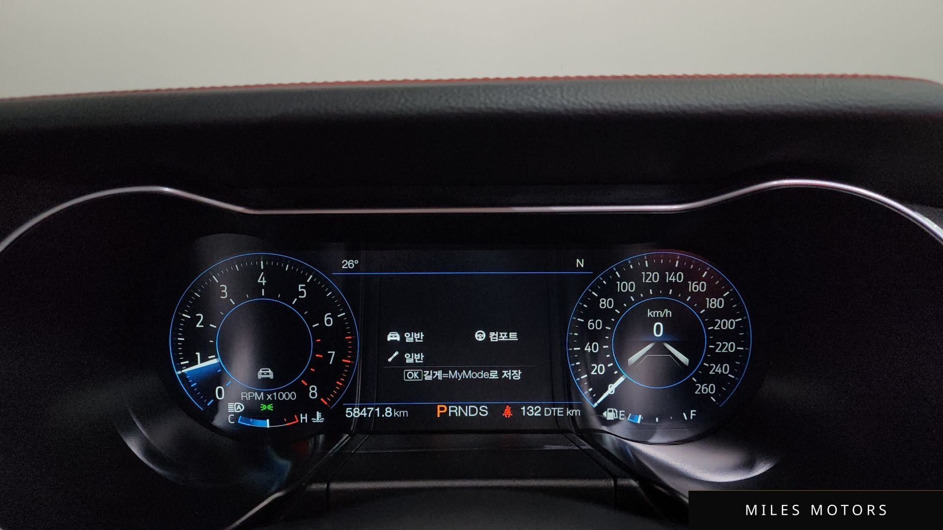 Ford Mustang 2022 — миниатюра 11