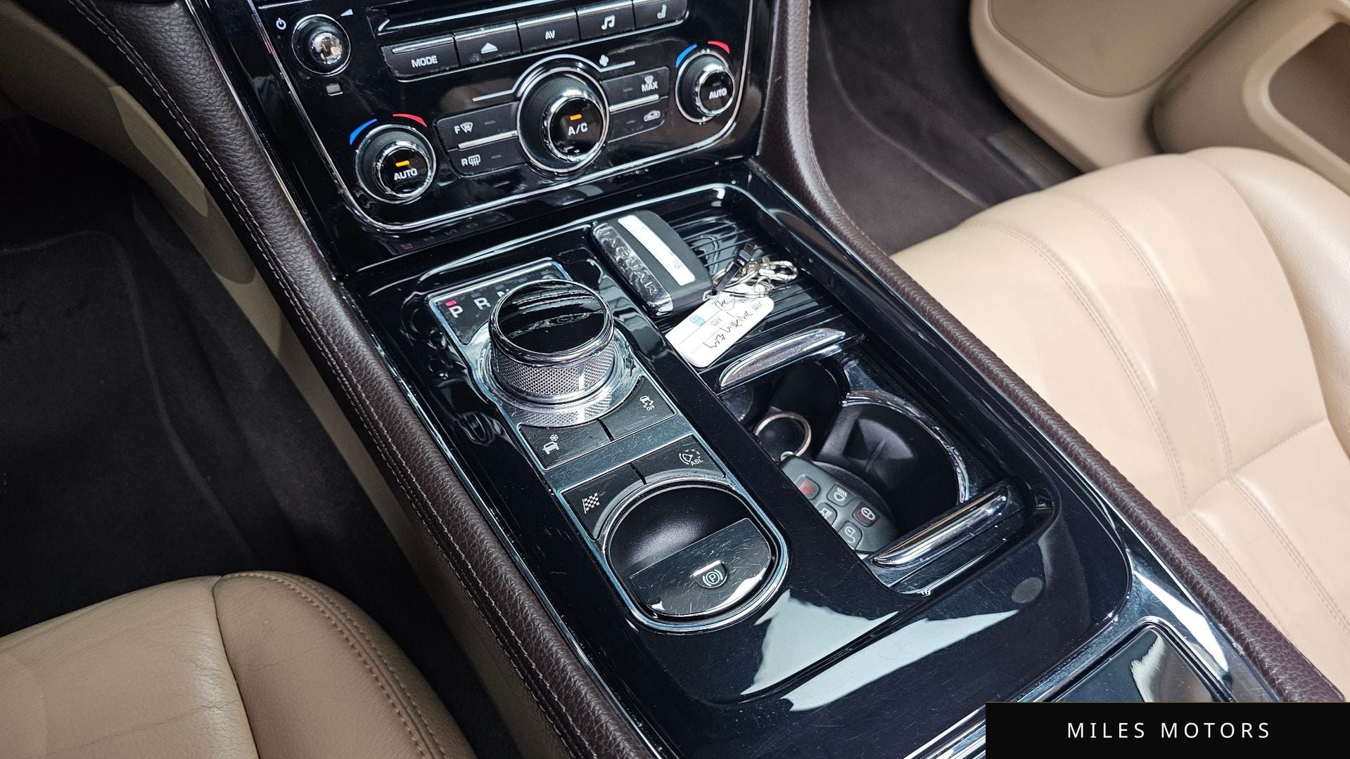 Jaguar All New XJ 2014 — миниатюра 9