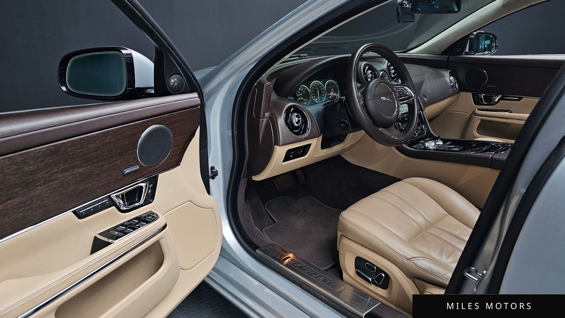 Jaguar All New XJ 2014 — миниатюра 11