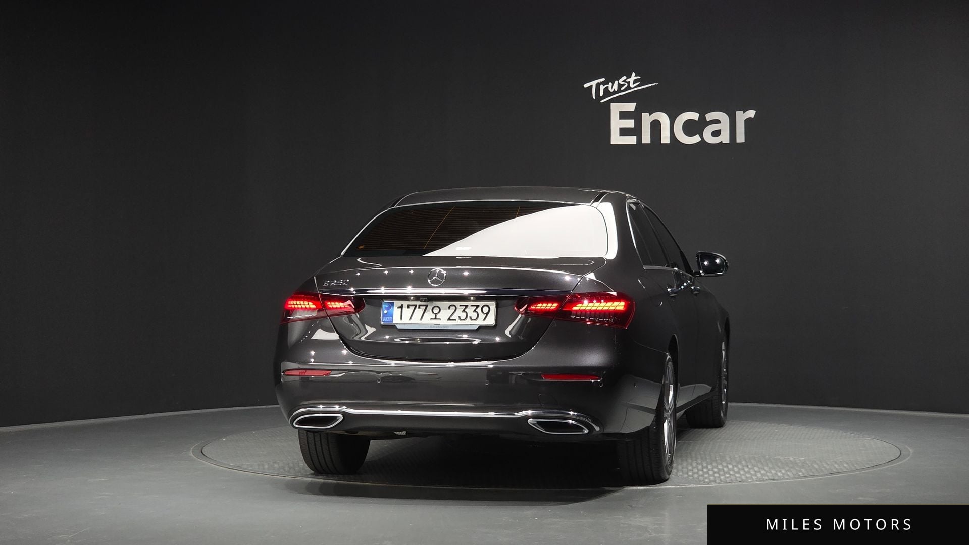 Mercedes-Benz E-Class W213 2023 — миниатюра 3