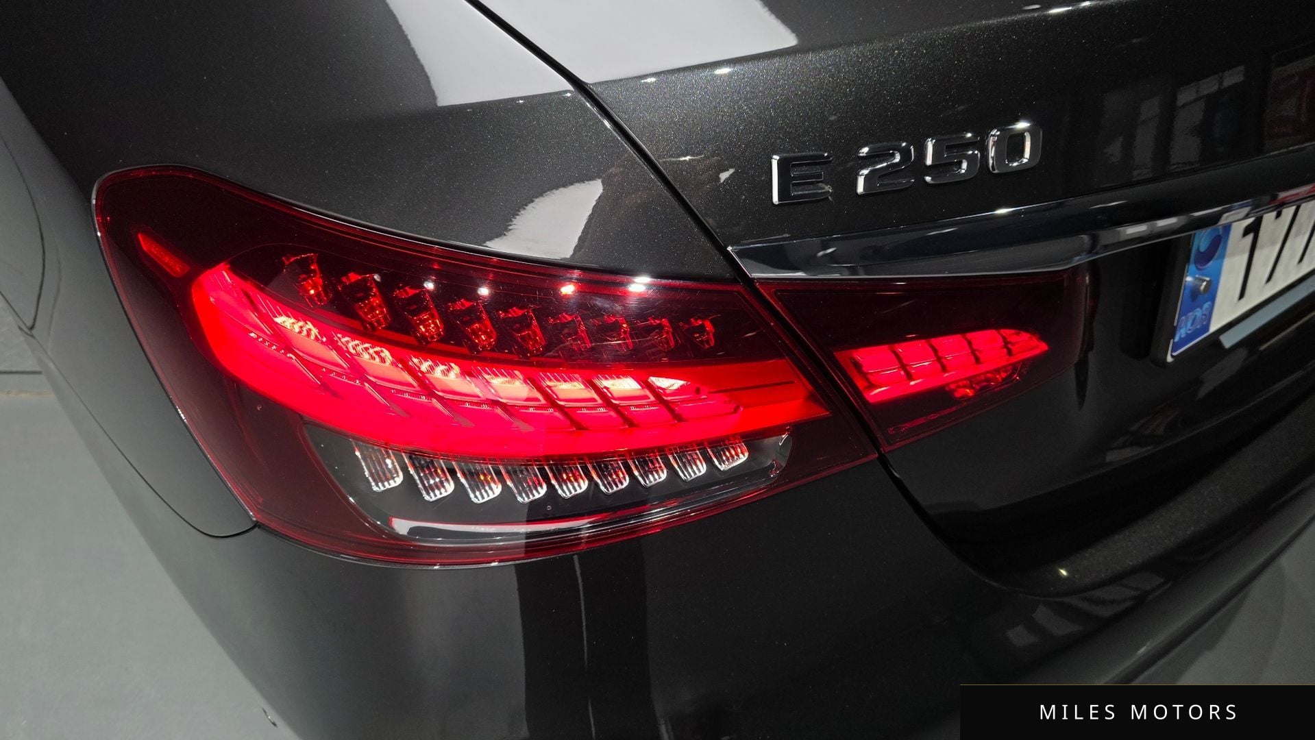 Mercedes-Benz E-Class W213 2023 — миниатюра 8