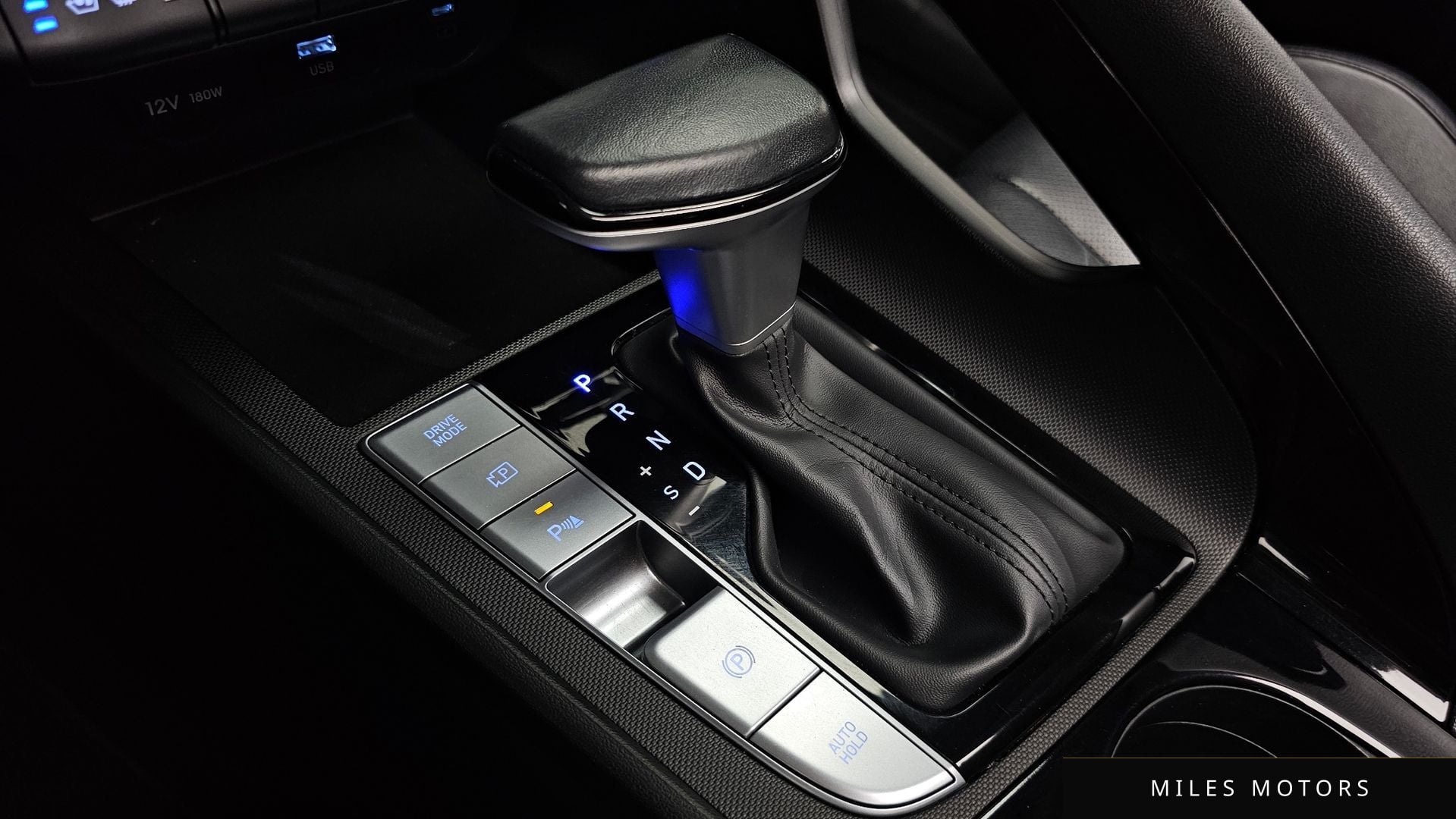 Hyundai AVANTE 2024 — миниатюра 12