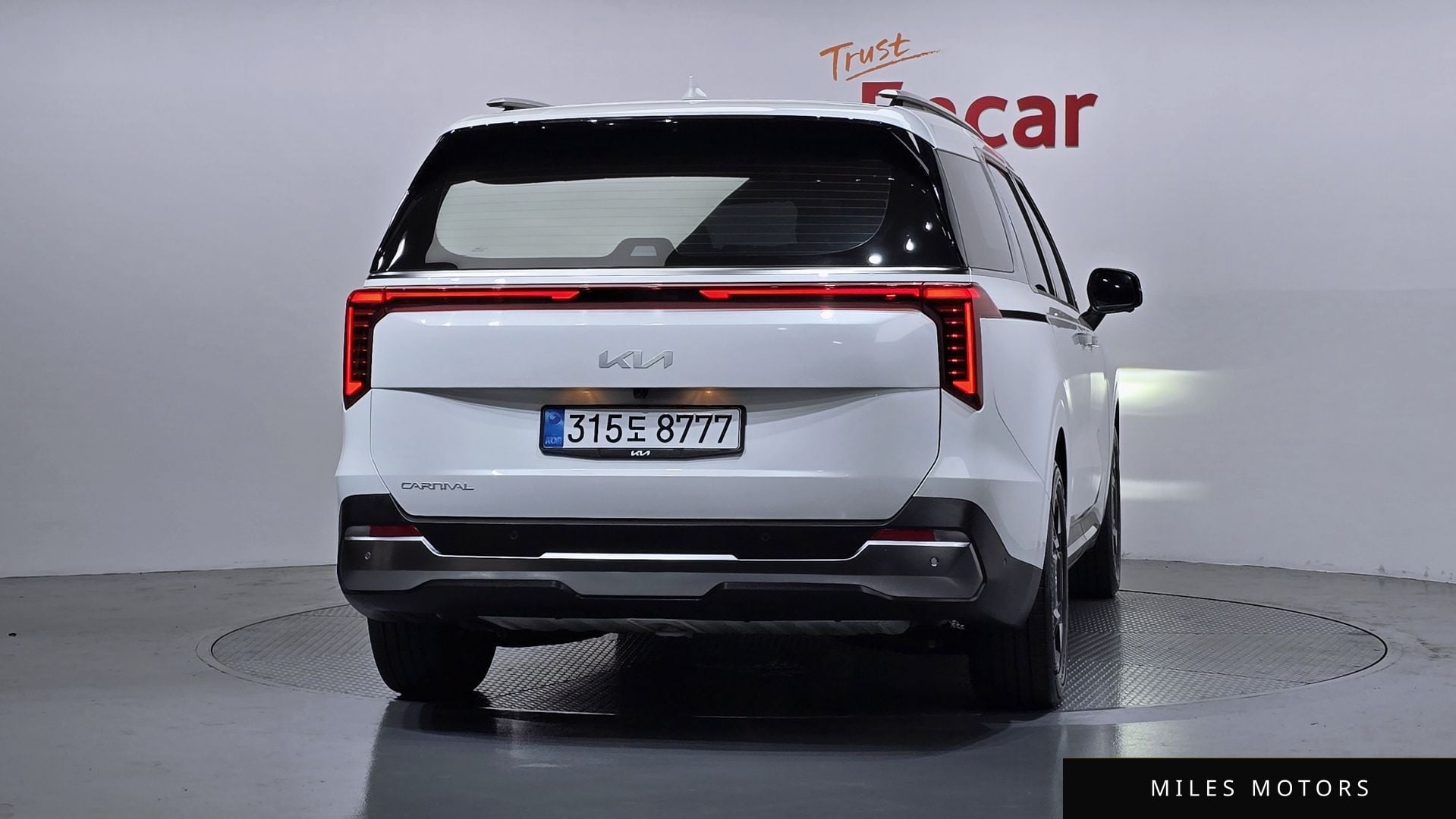 Kia Canival 2025 — миниатюра 4