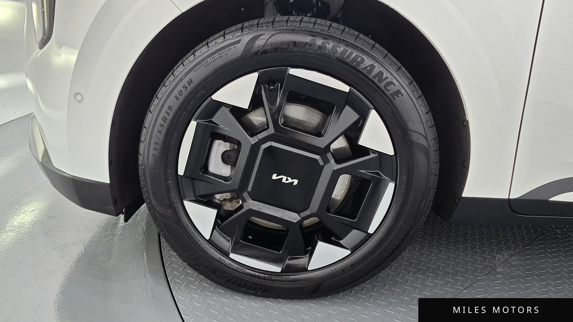 Kia Canival 2025 — миниатюра 5