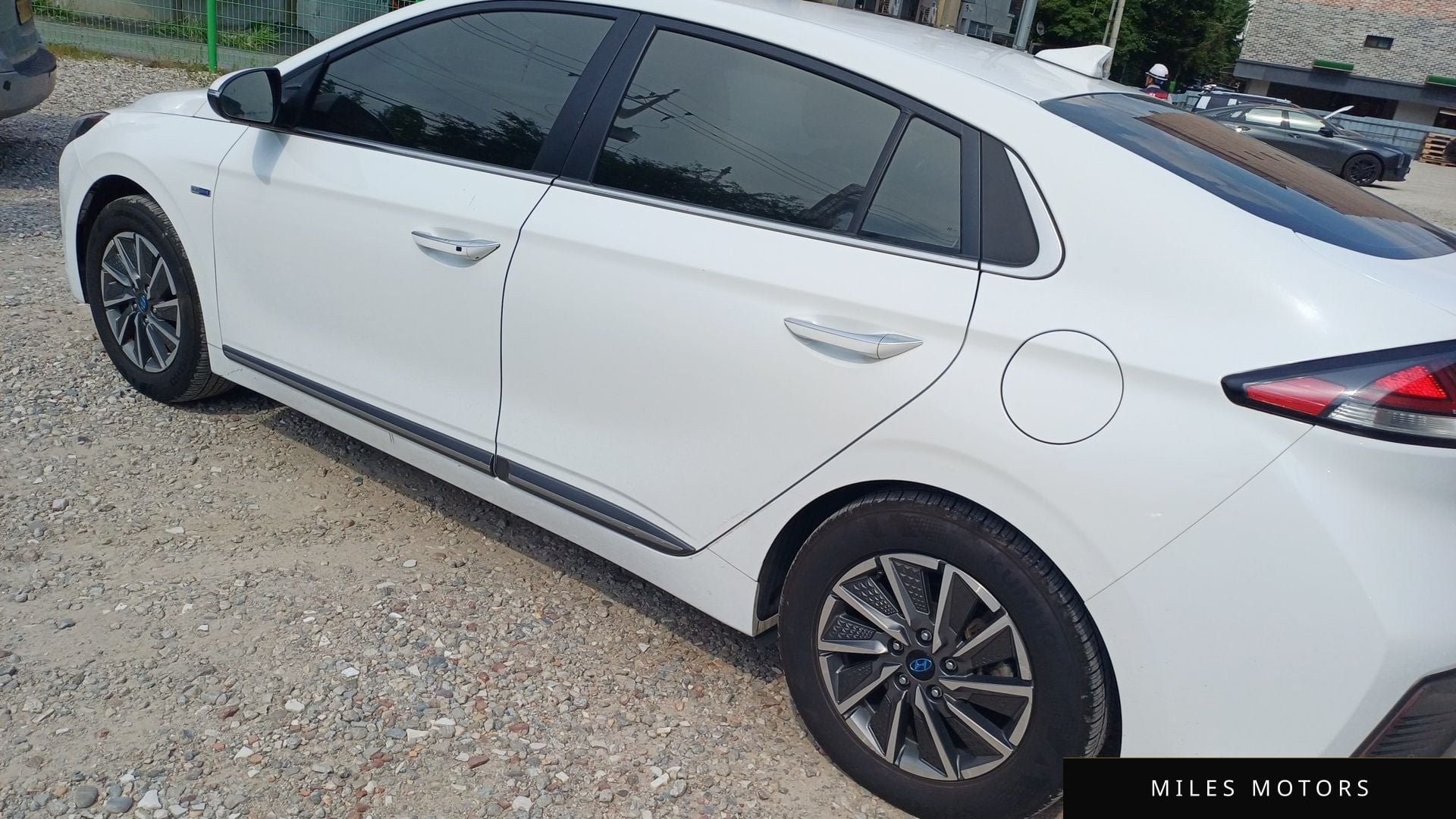 Hyundai Ioniq 2020 — миниатюра 5