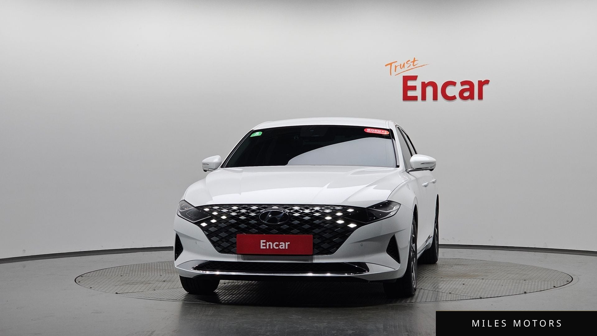 Hyundai Grandeur 2021 — миниатюра 2