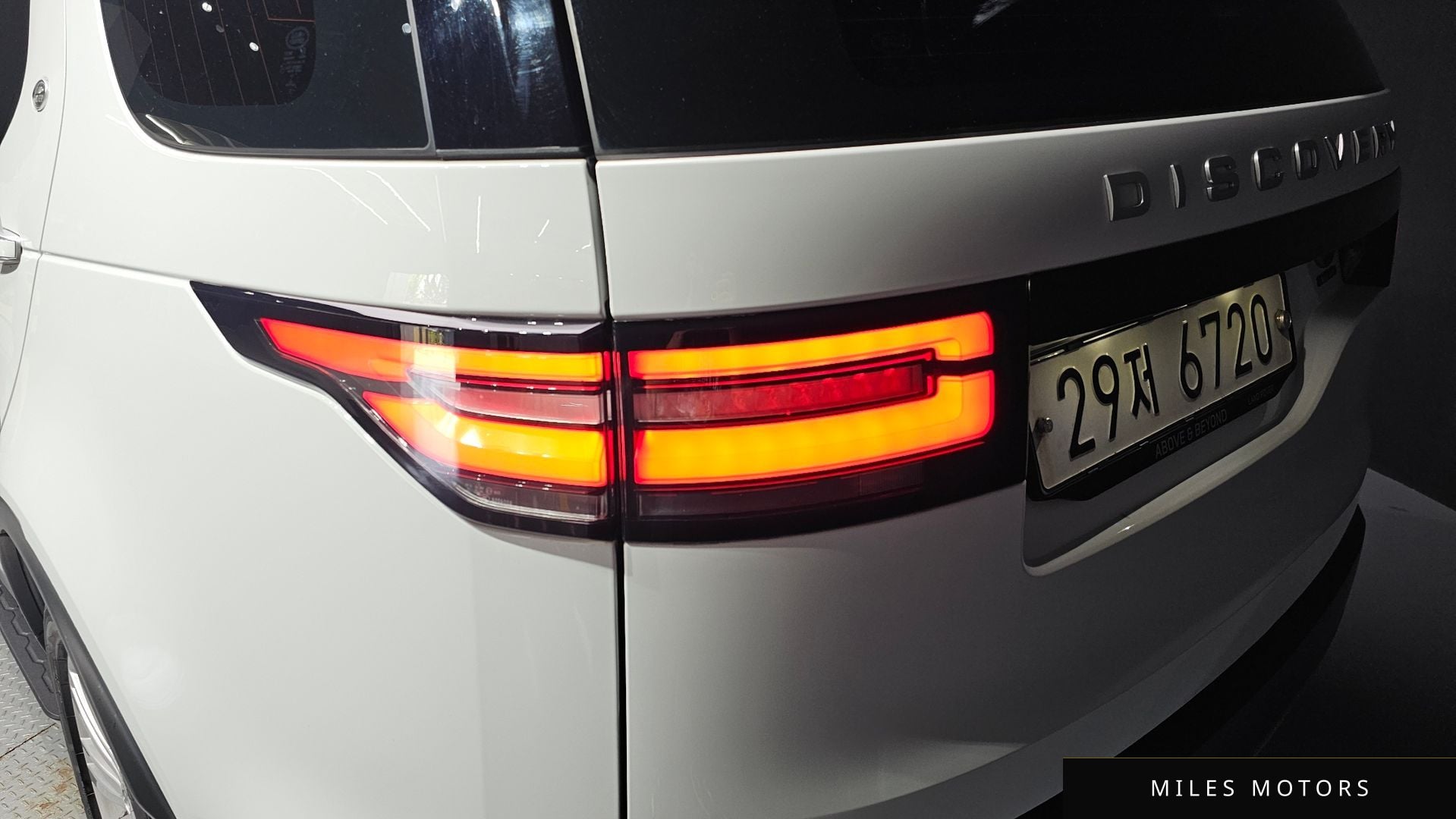 Land Rover Discovery 2018 — миниатюра 9