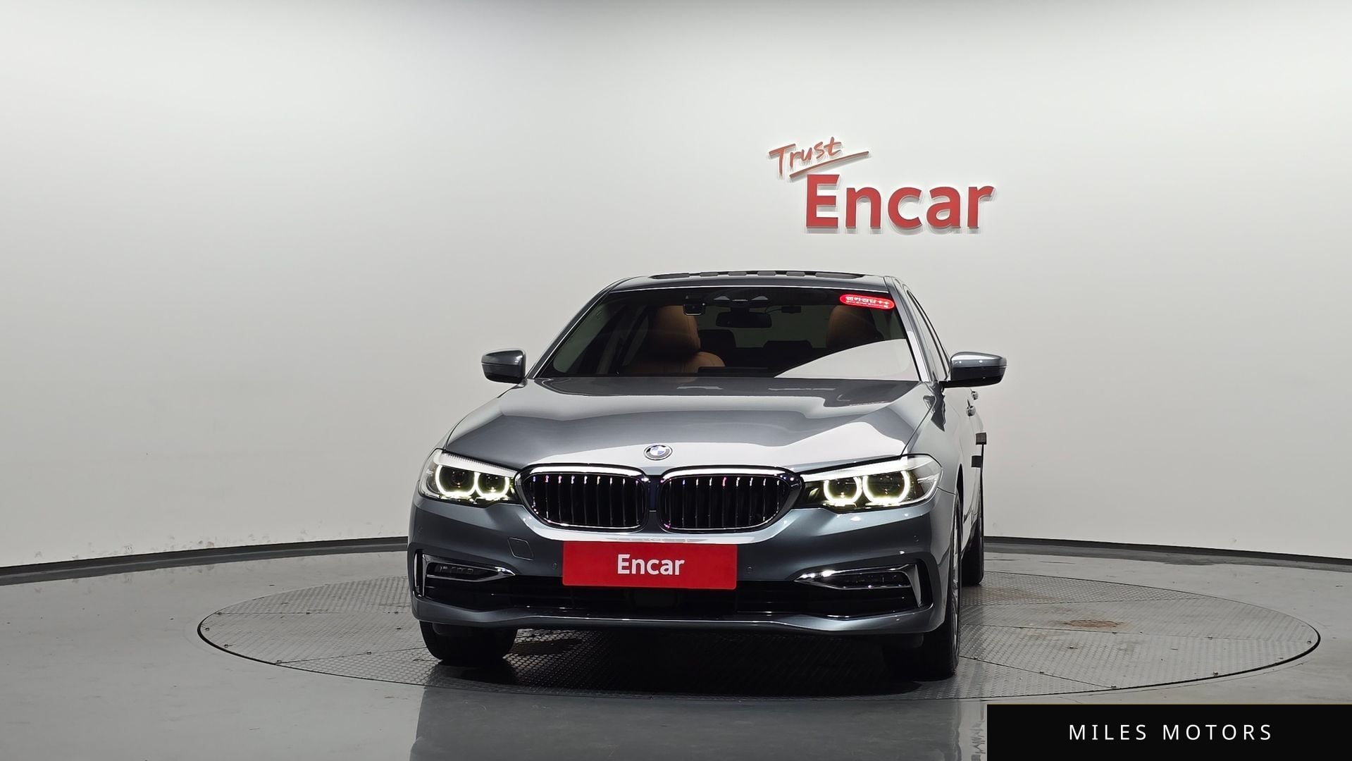 BMW 5 Series (G30) 2020 — миниатюра 2