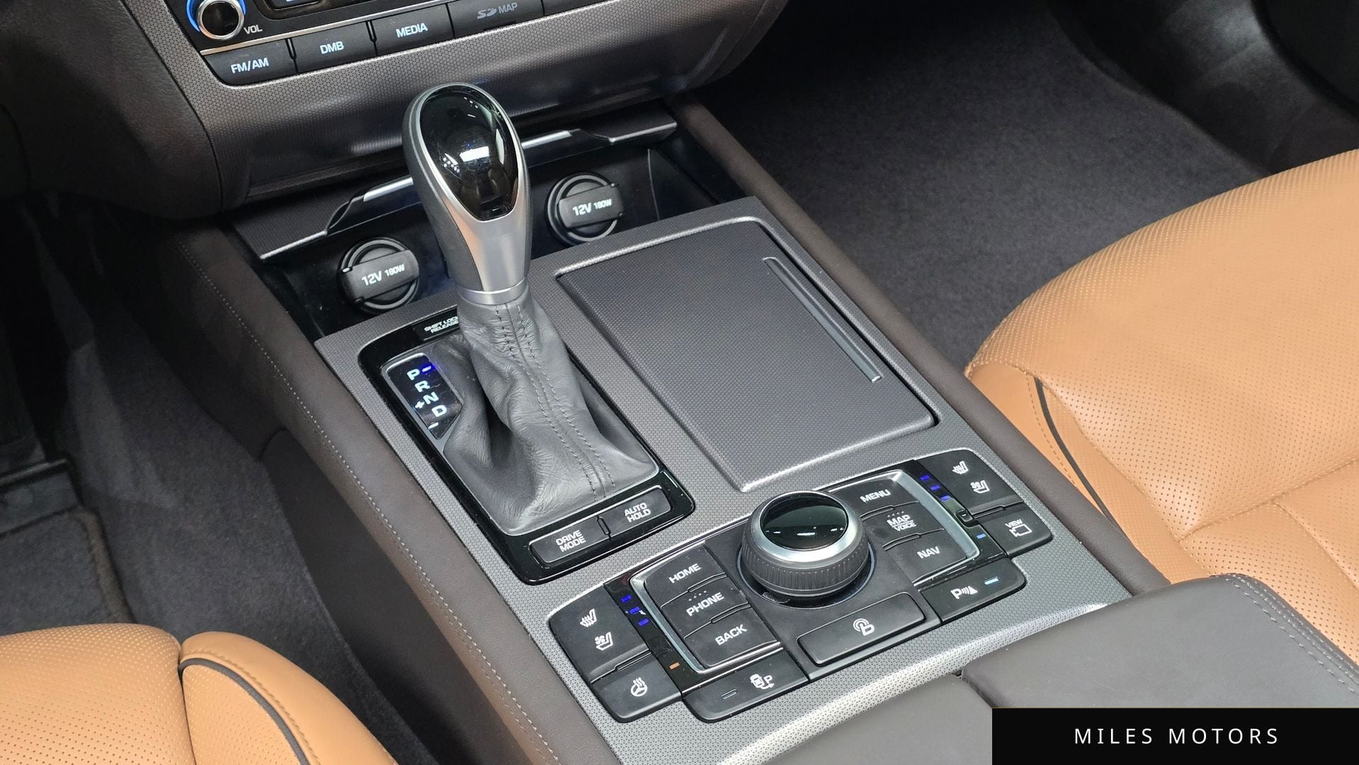 Hyundai Genesis 2016 — миниатюра 9