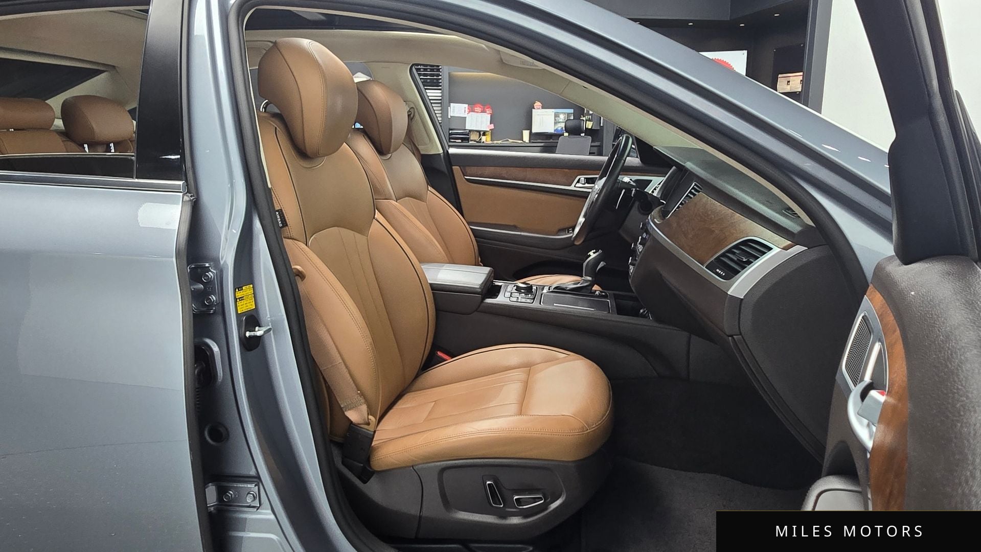Hyundai Genesis 2016 — миниатюра 11