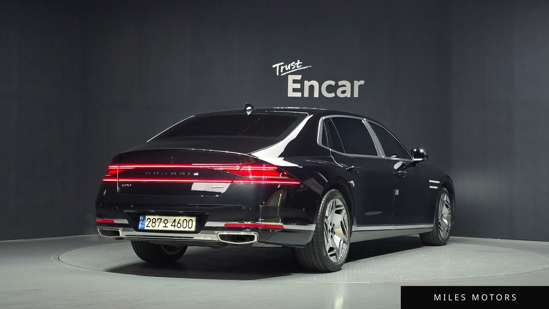 Genesis G90 (RS4) 2024 — миниатюра 2