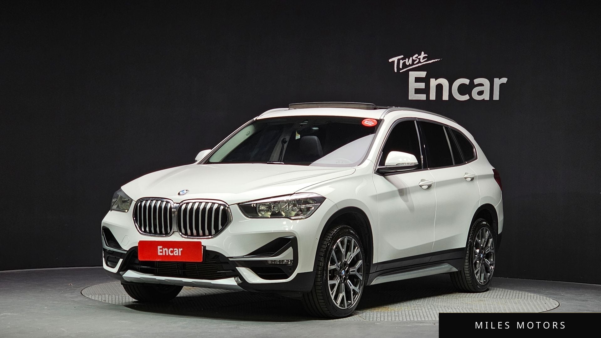 BMW X1 (F48) 2022 — фото 1 из 12