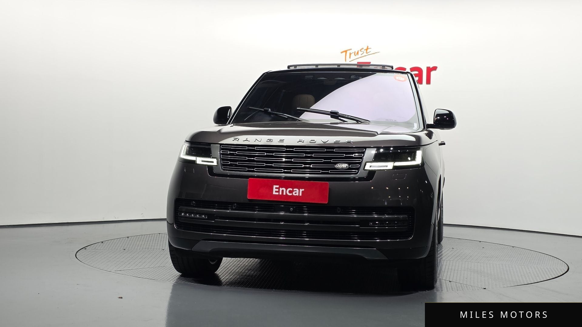 Land Rover Range Rover 2023 — миниатюра 3