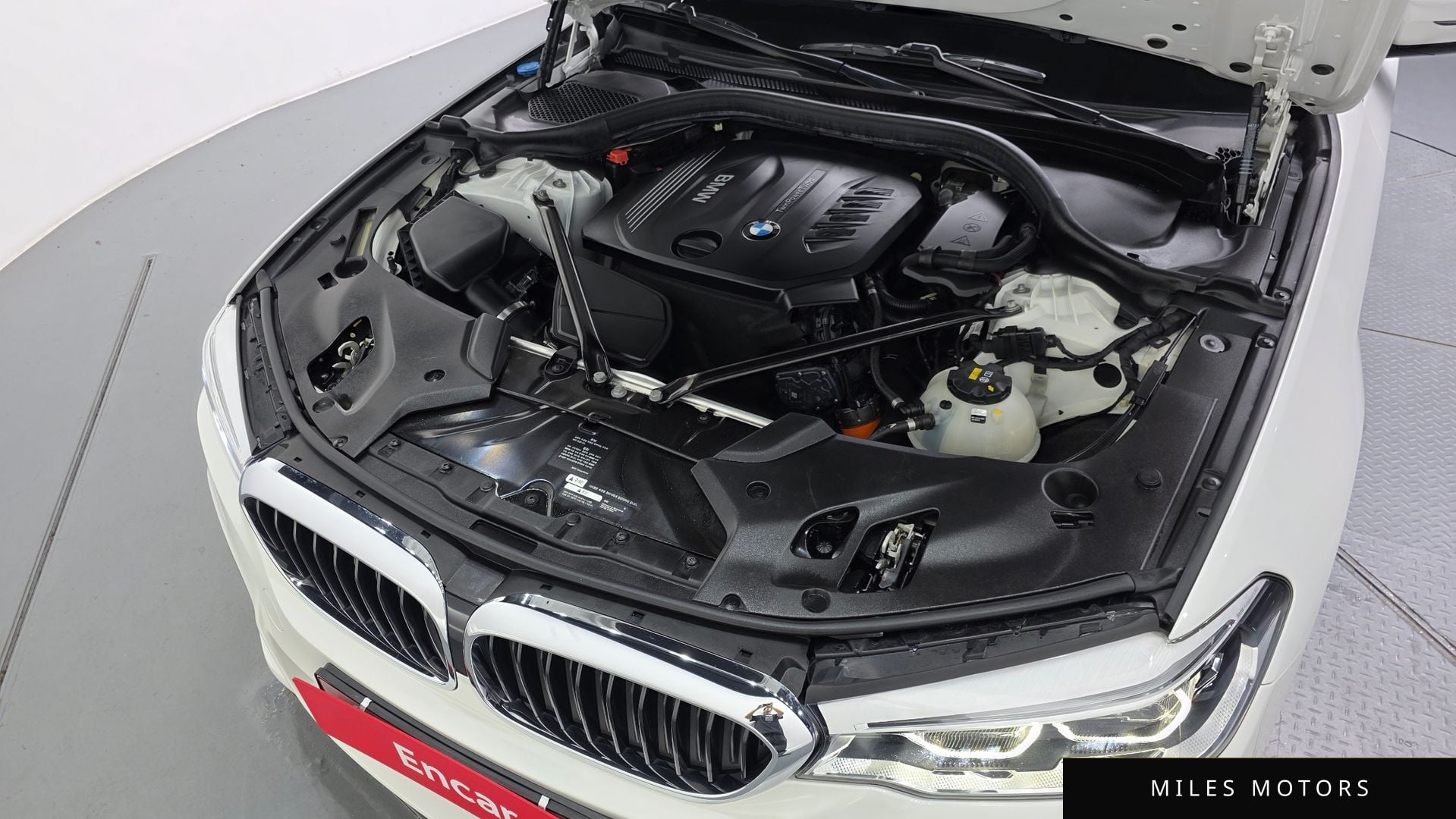 BMW 5 Series (G30) 2017 — миниатюра 6
