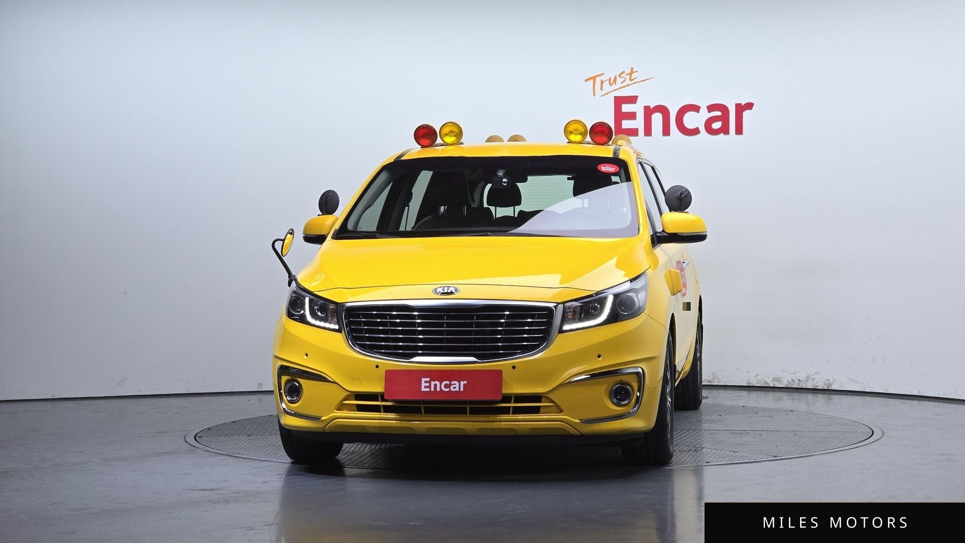 Kia Canival 2018 — миниатюра 3