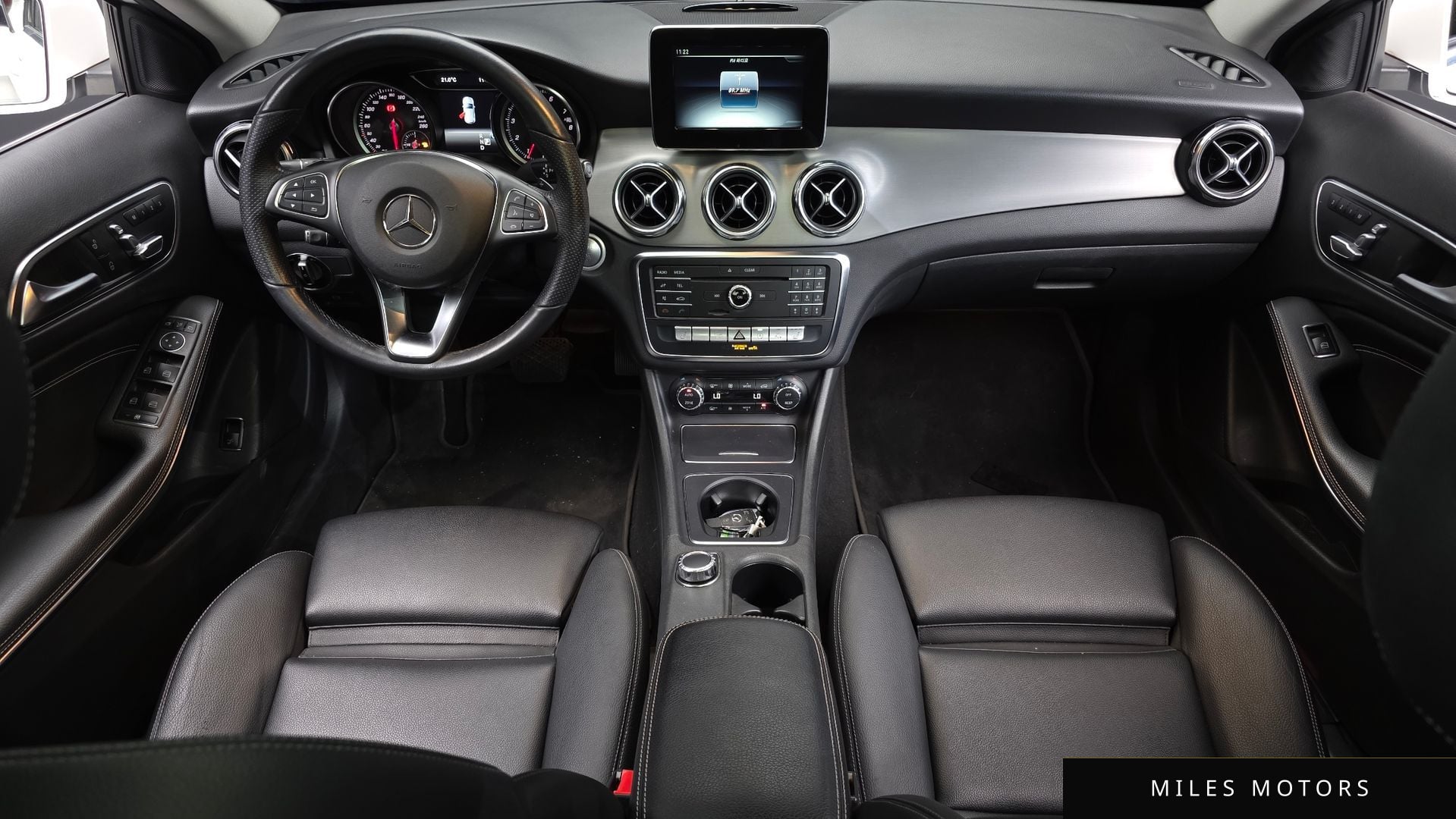 Mercedes-Benz GLA-Class X156 2019 — миниатюра 7