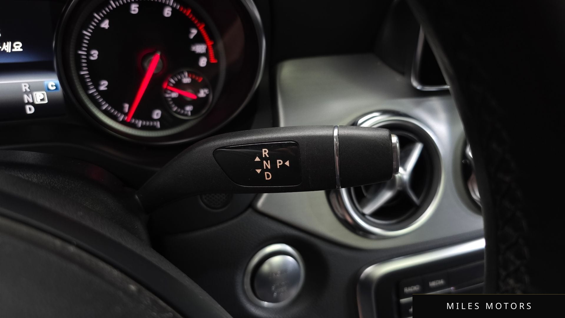 Mercedes-Benz GLA-Class X156 2019 — миниатюра 9