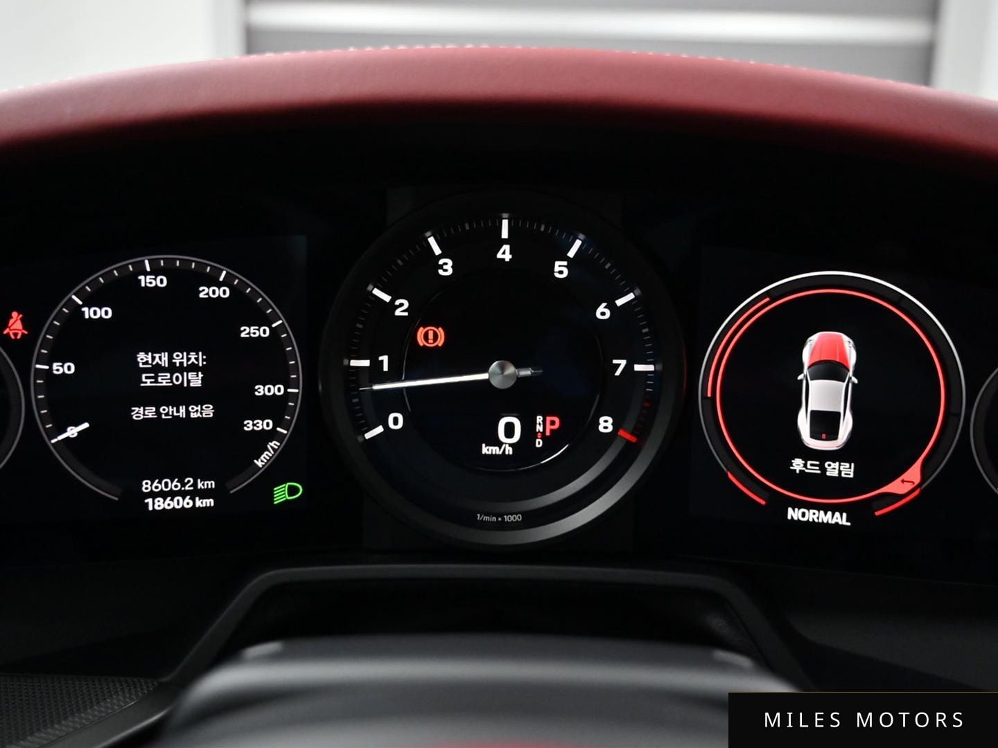 Porsche 911 (992) 2024 — миниатюра 8