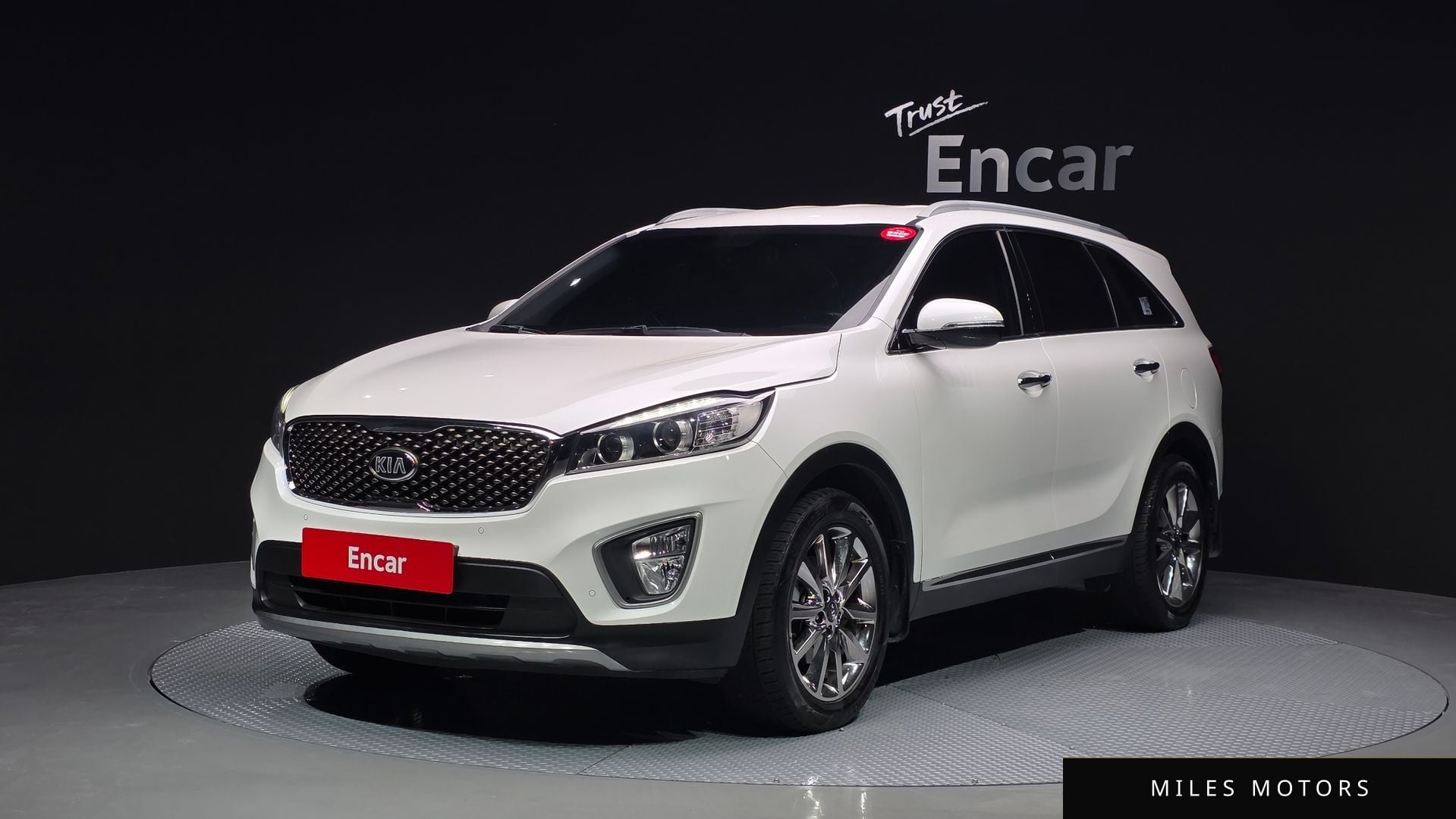 Kia Sorento 2015 — фото 1 из 12
