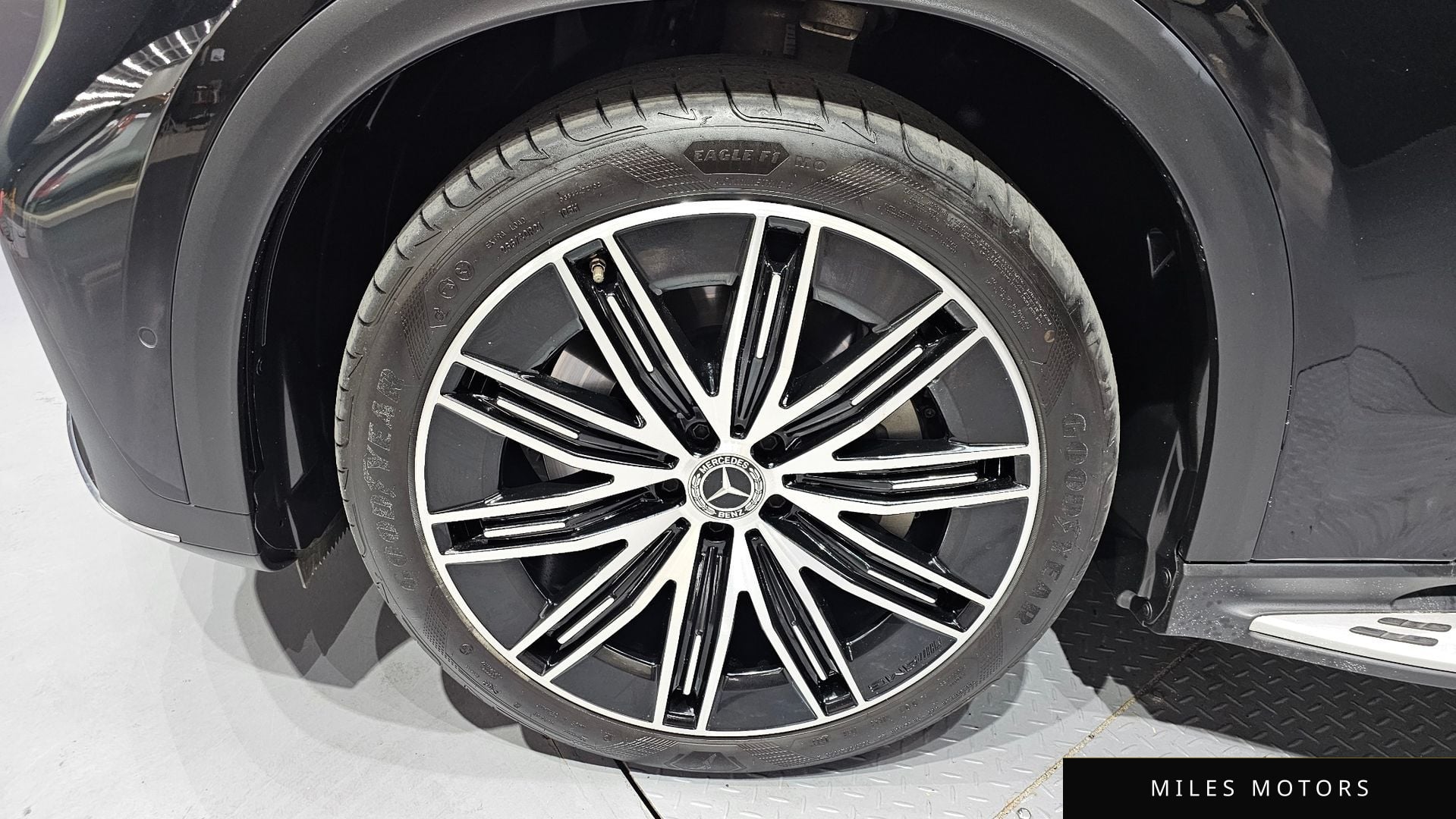 Mercedes-Benz EQE SUV X294 2023 — миниатюра 5