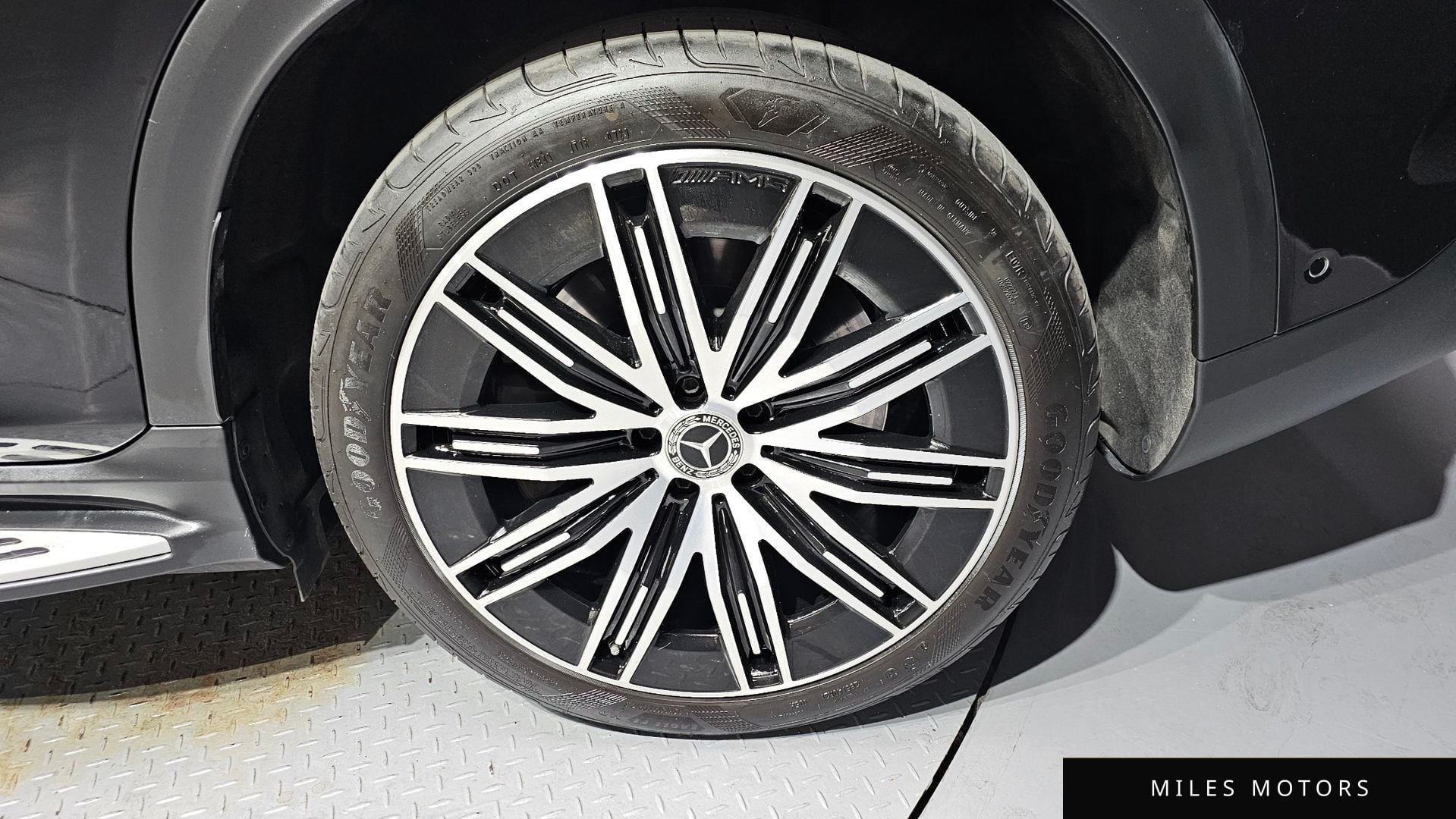 Mercedes-Benz EQE SUV X294 2023 — миниатюра 7
