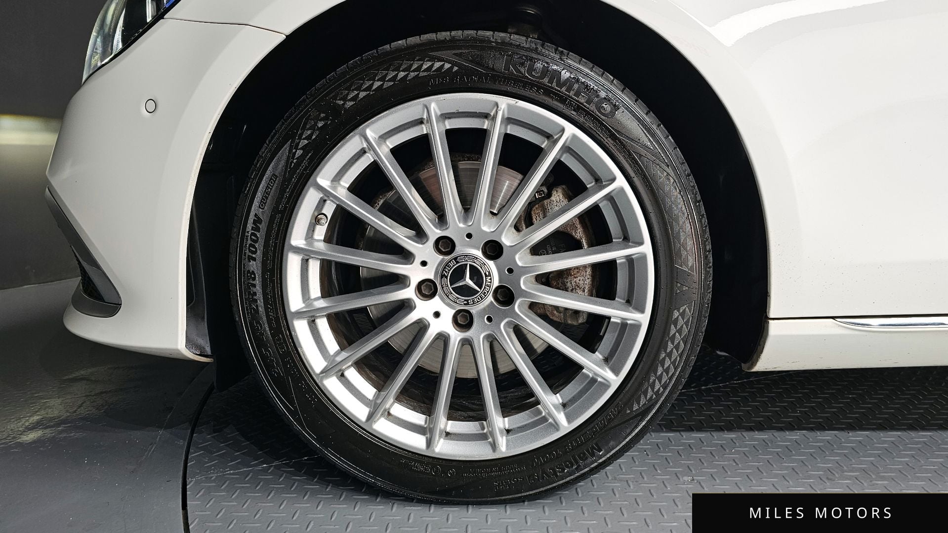 Mercedes-Benz E-Class W213 2021 — миниатюра 5