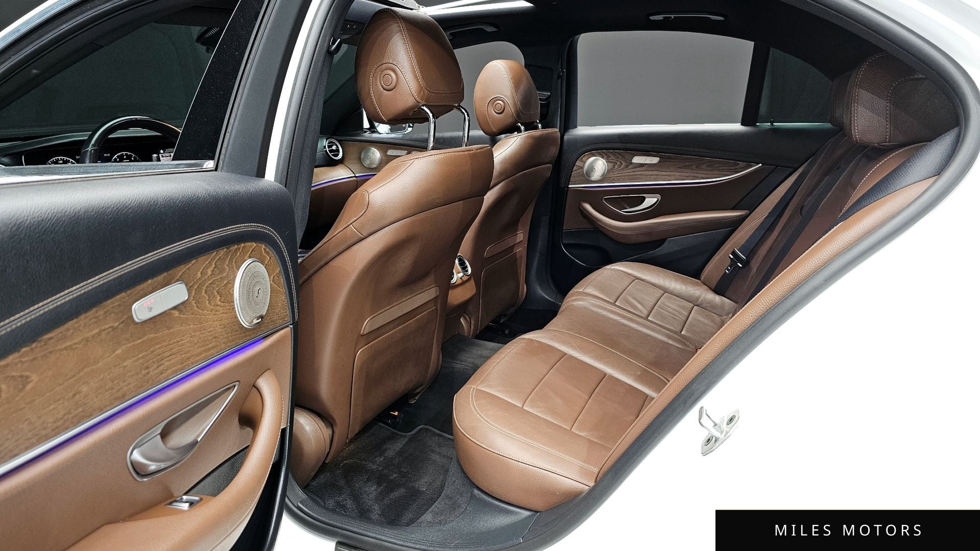 Mercedes-Benz E-Class W213 2021 — миниатюра 11