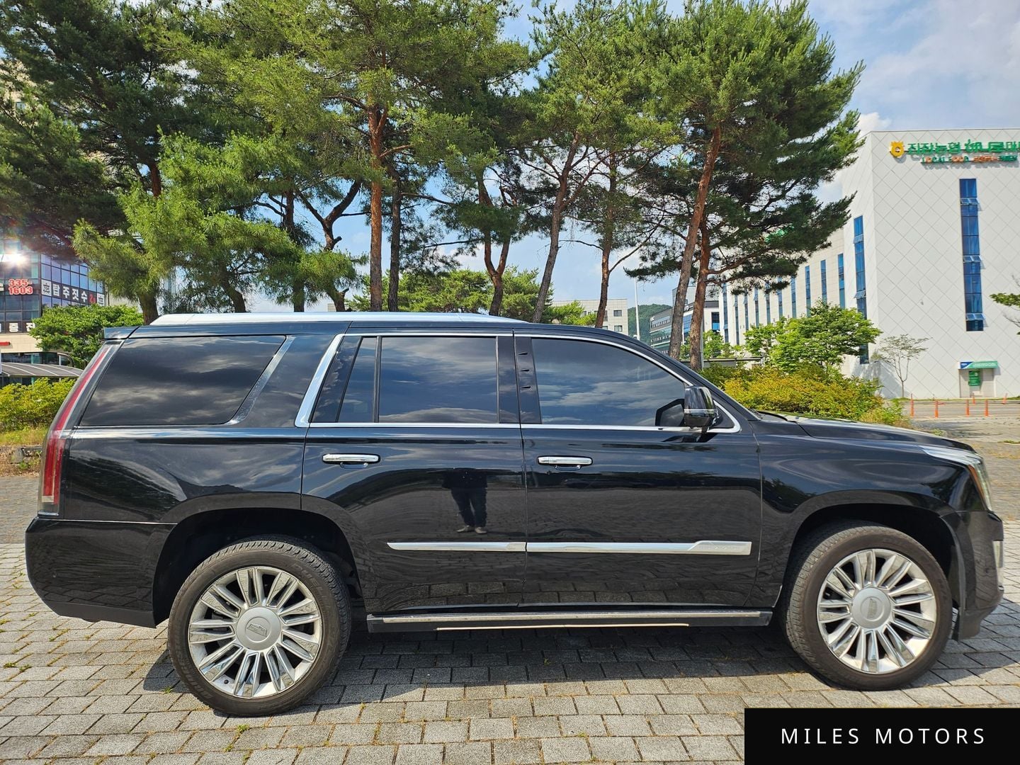 Cadillac Escalade 2019 — миниатюра 5