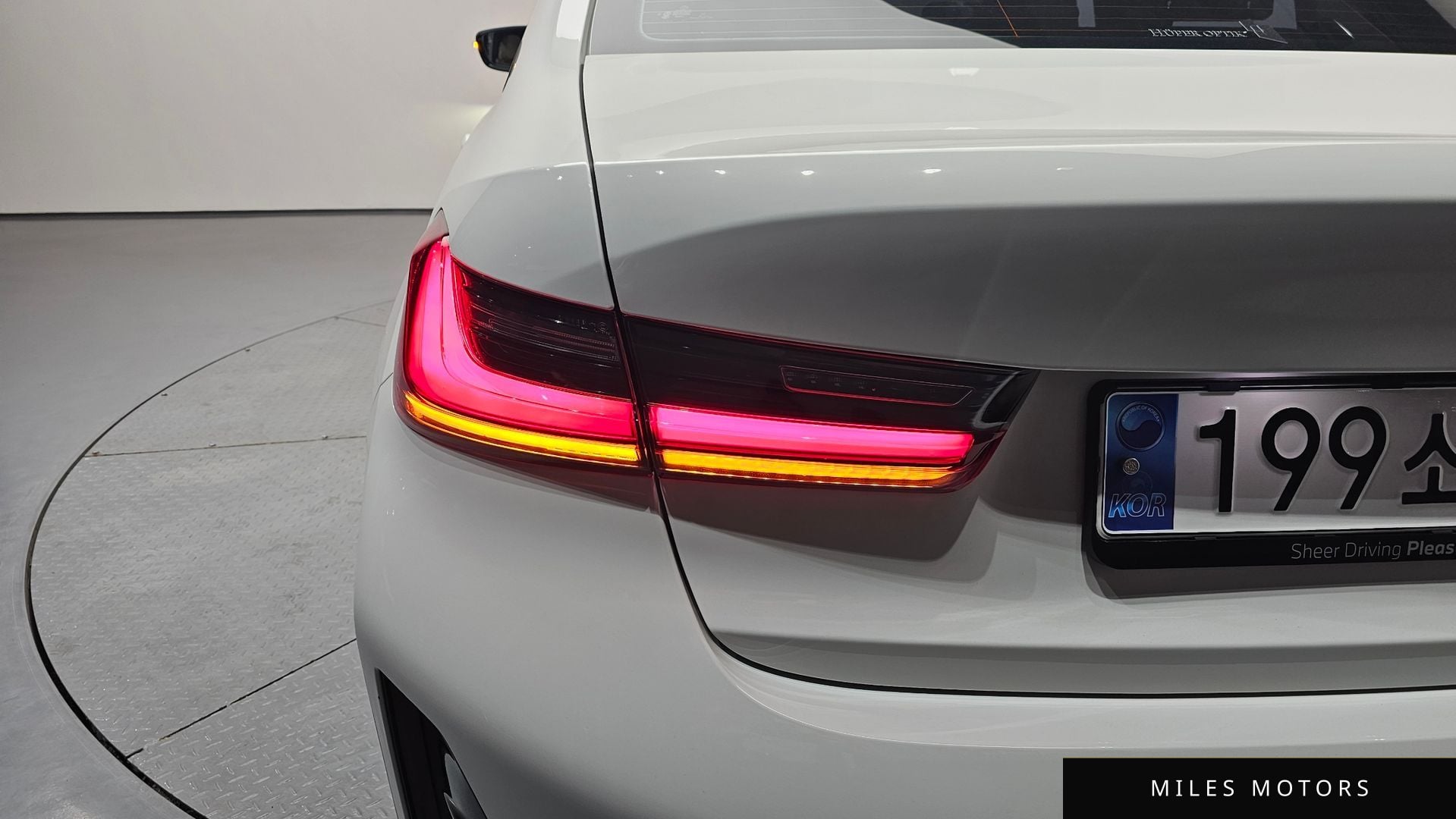 BMW 3 Series (G20) 2024 — миниатюра 8