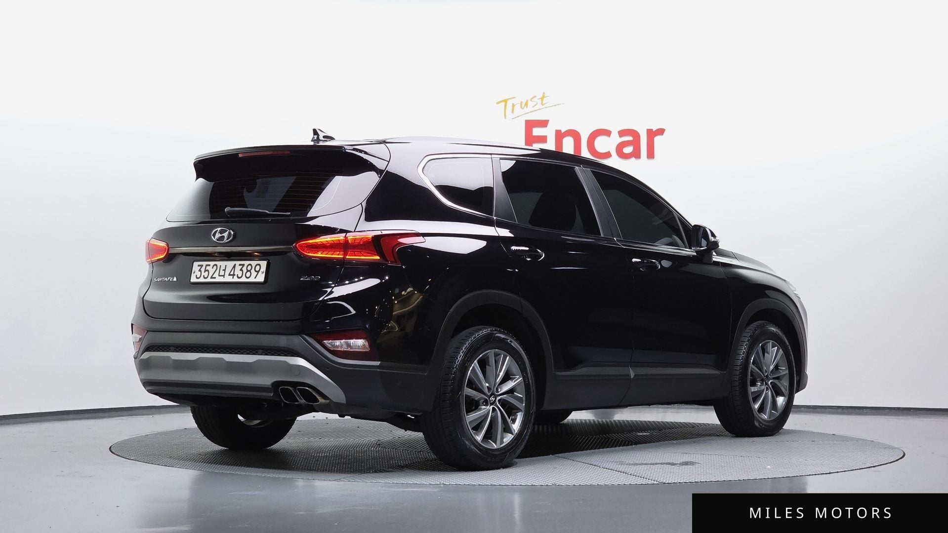 Hyundai Santafe 2019 — миниатюра 2