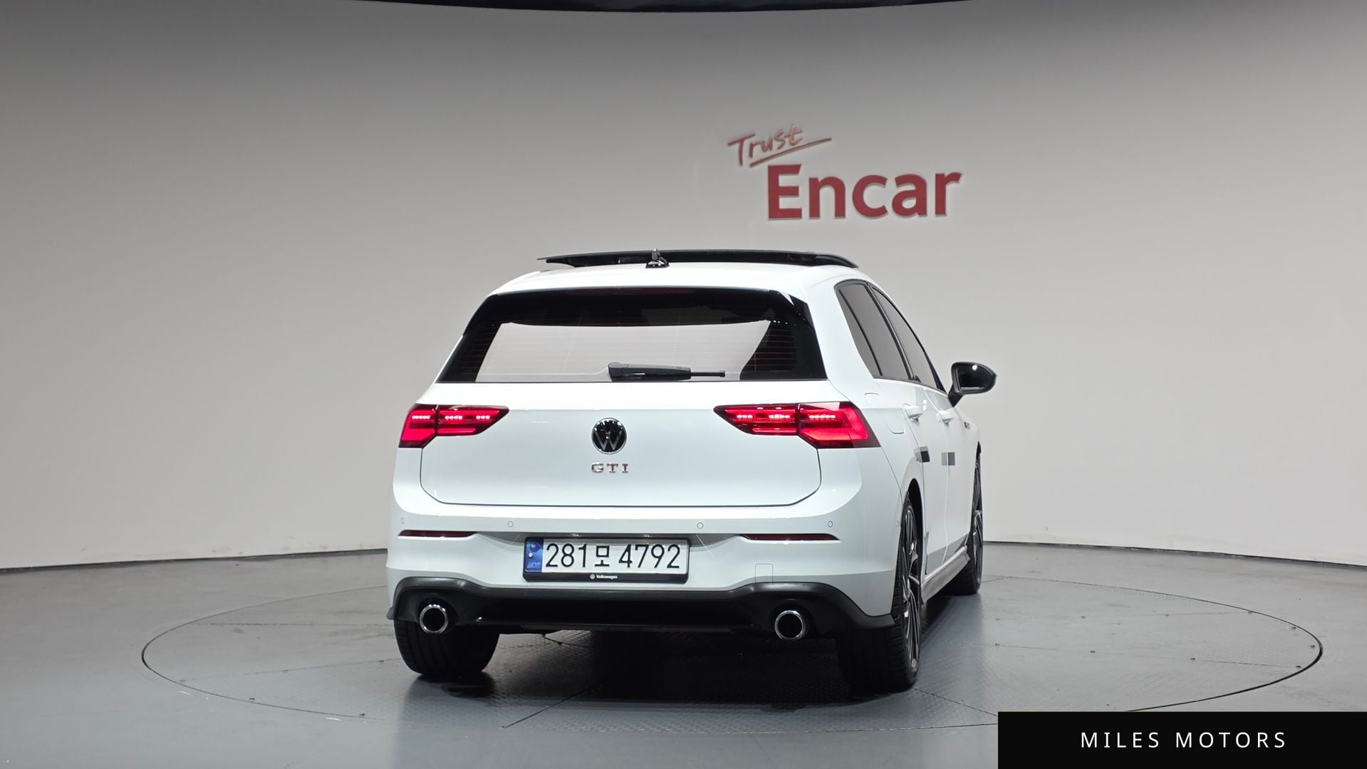 Volkswagen Golf 2024 — миниатюра 3