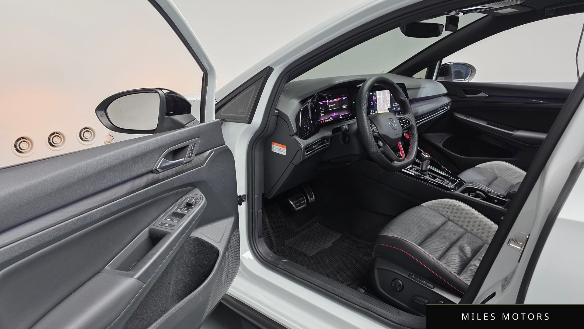 Volkswagen Golf 2024 — миниатюра 12