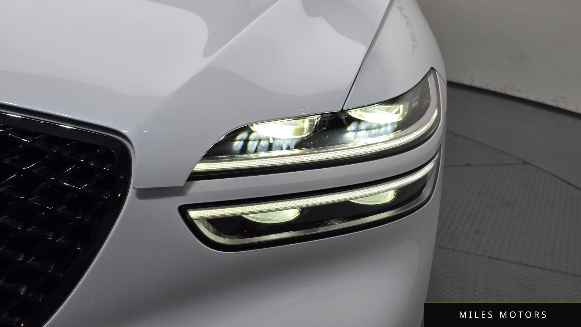 Genesis GV70 2024 — миниатюра 8