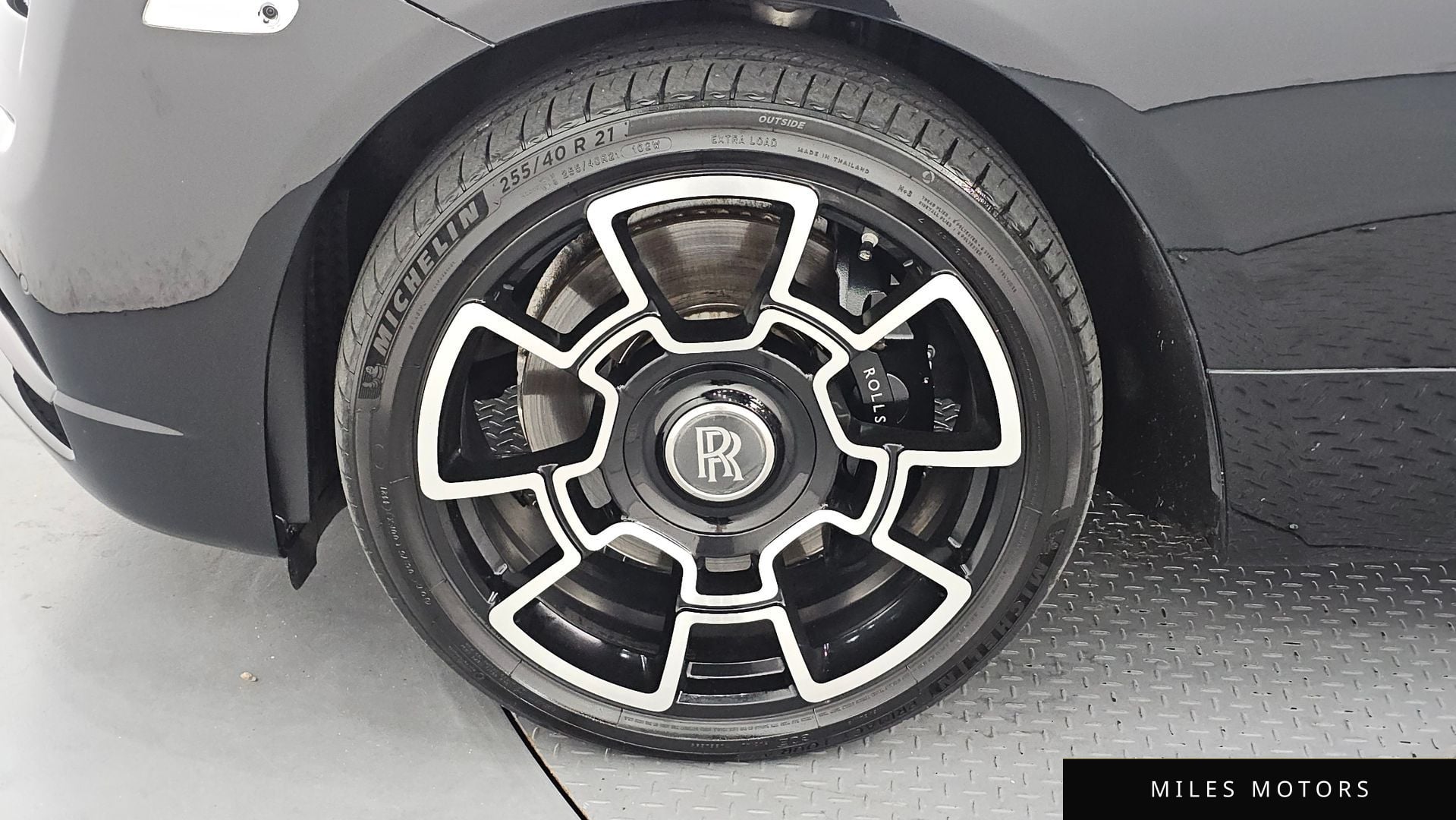 Rolls-Royce Wraith 2018 — миниатюра 5