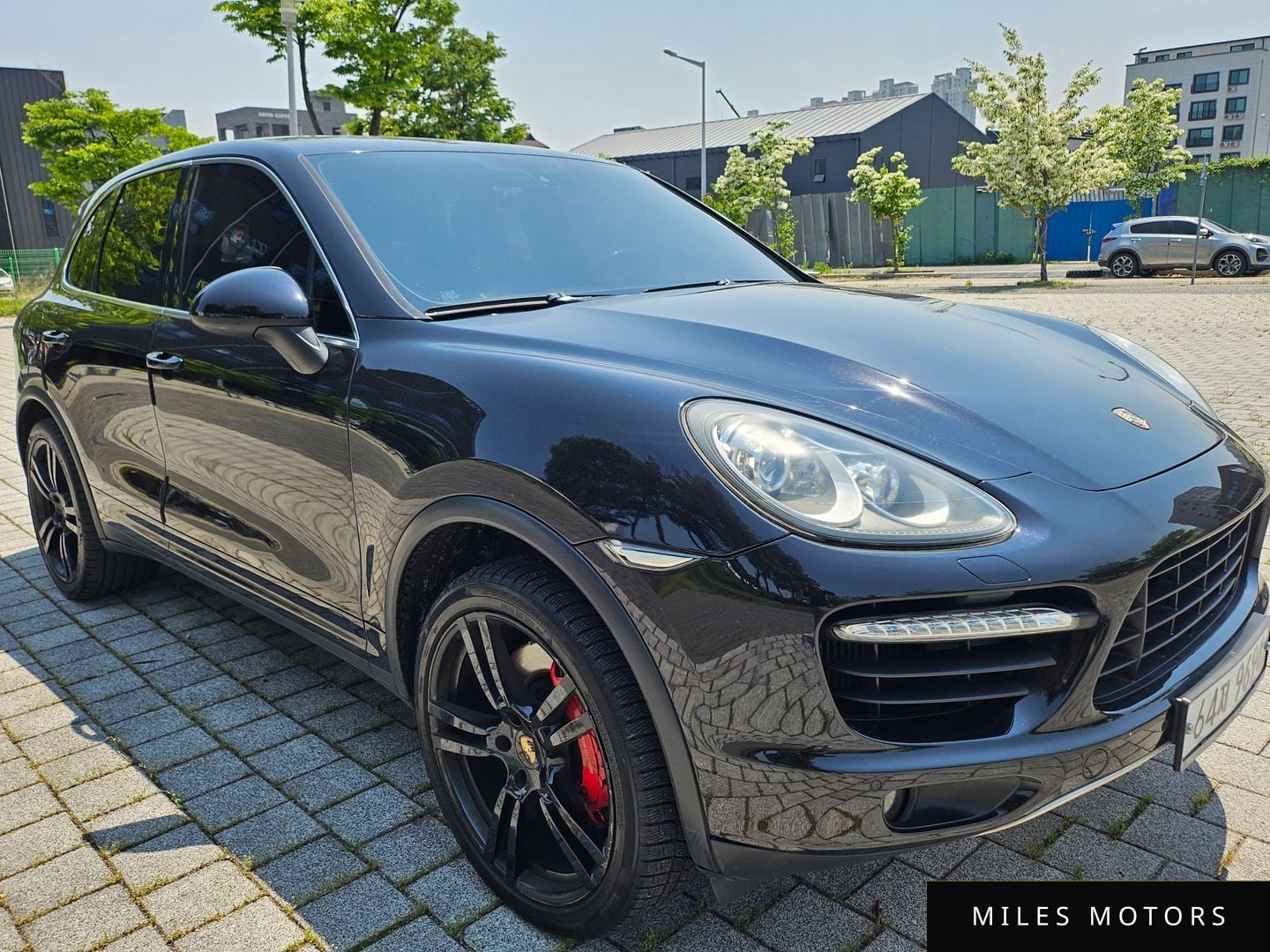 Porsche Cayenne 2011 — миниатюра 3